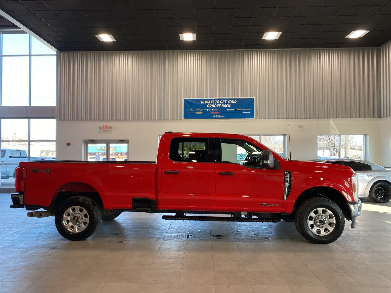 Thumbnail: 2024 Ford Econoline - 6