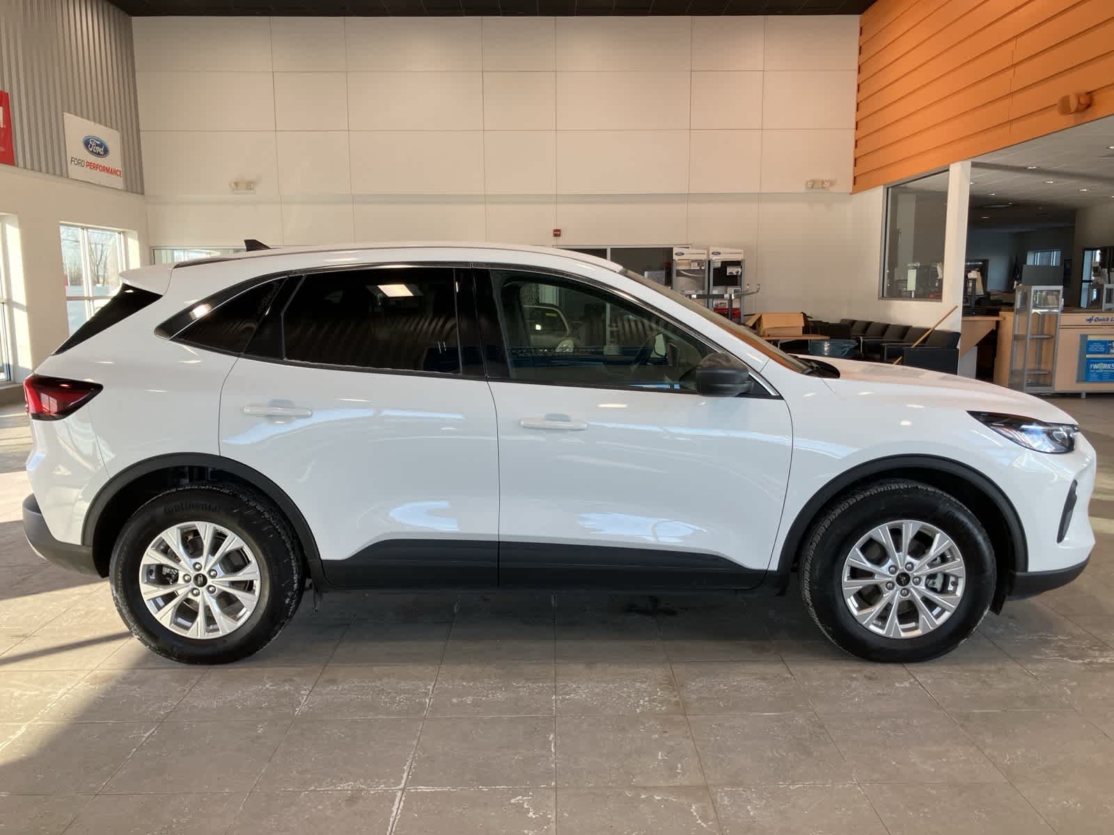 Thumbnail: 2023 Ford Escape - 4