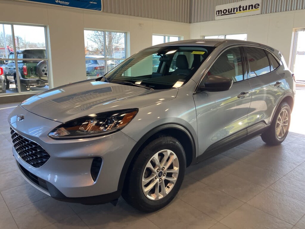 Used 2022 Ford Escape SE SUV