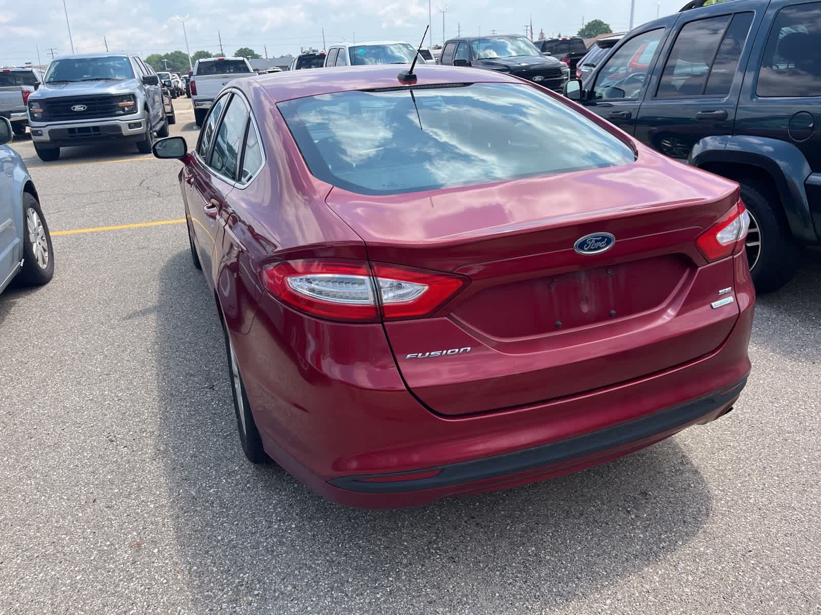 Thumbnail: 2014 Ford Fusion - 8