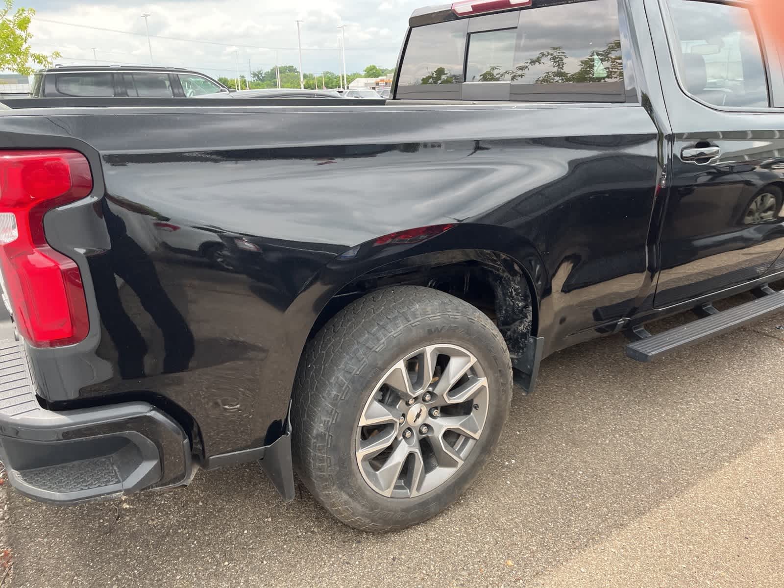 Thumbnail: 2021 Chevrolet Silverado 1500 - 12