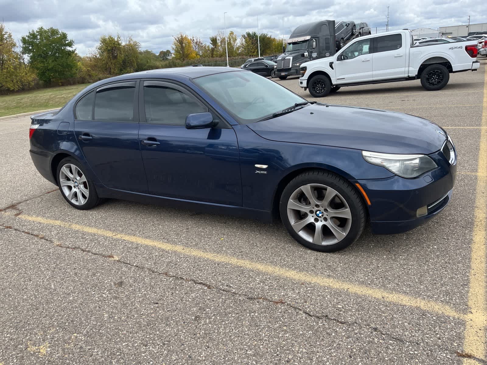 Thumbnail: 2009 BMW 5 Series - 18