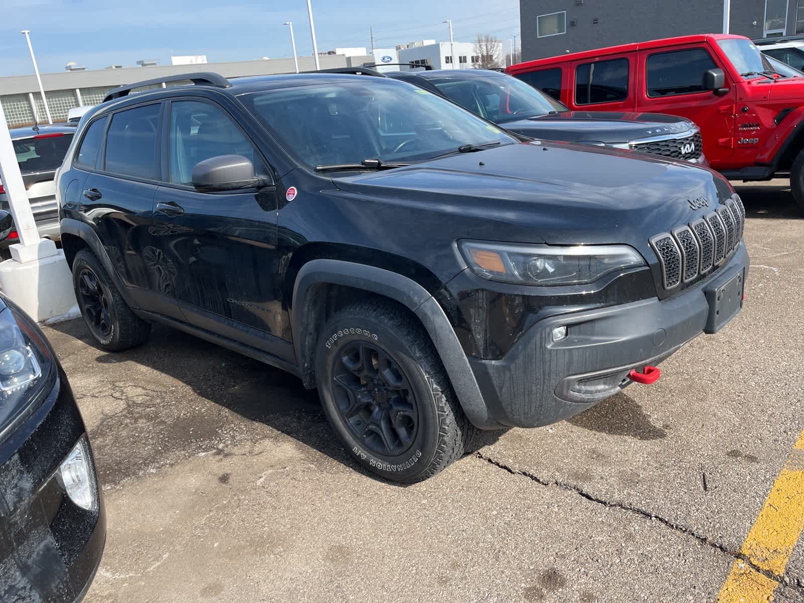 Thumbnail: 2021 Jeep Cherokee - 17