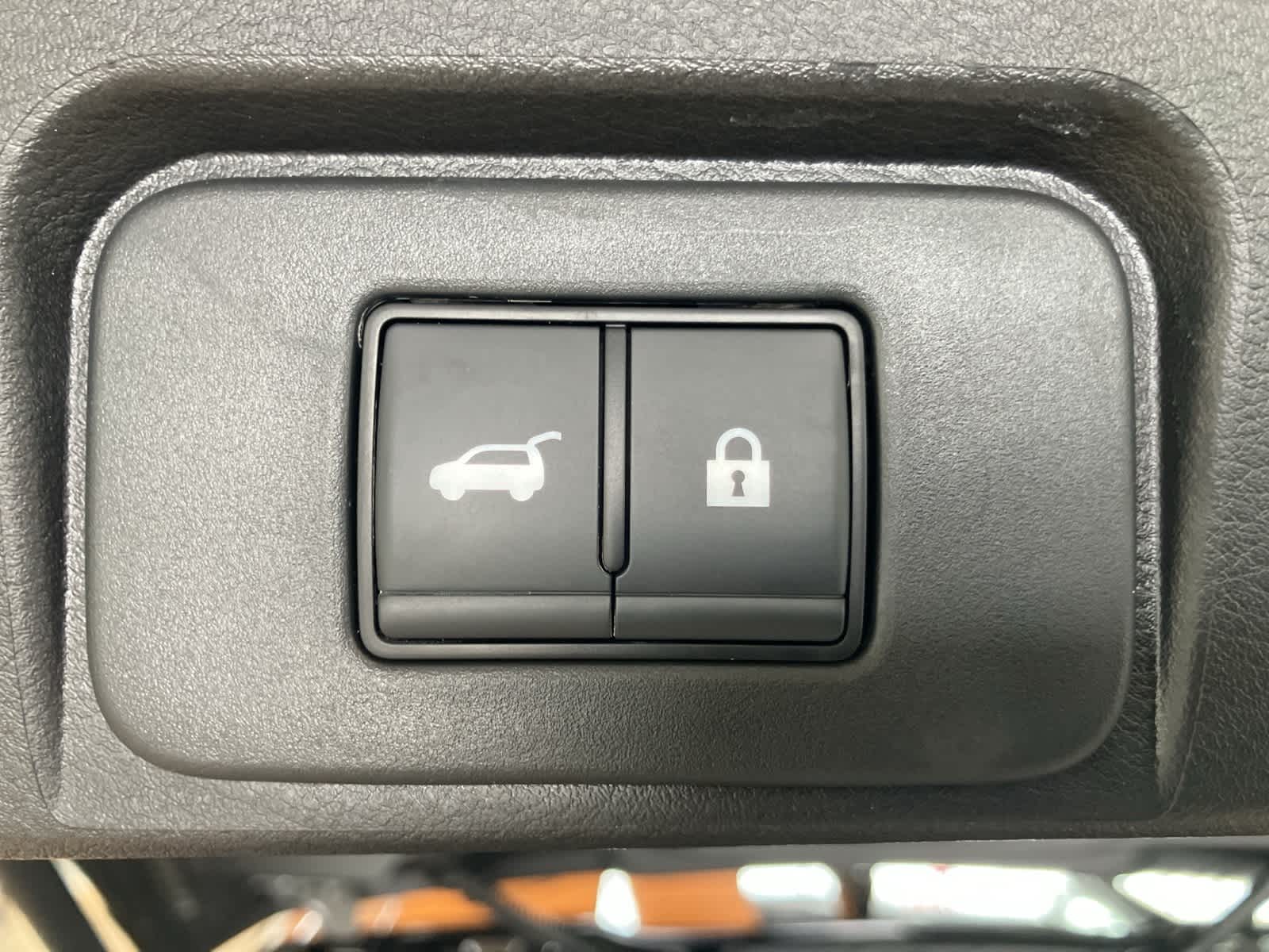 Thumbnail: 2026 Nissan Rogue - 25