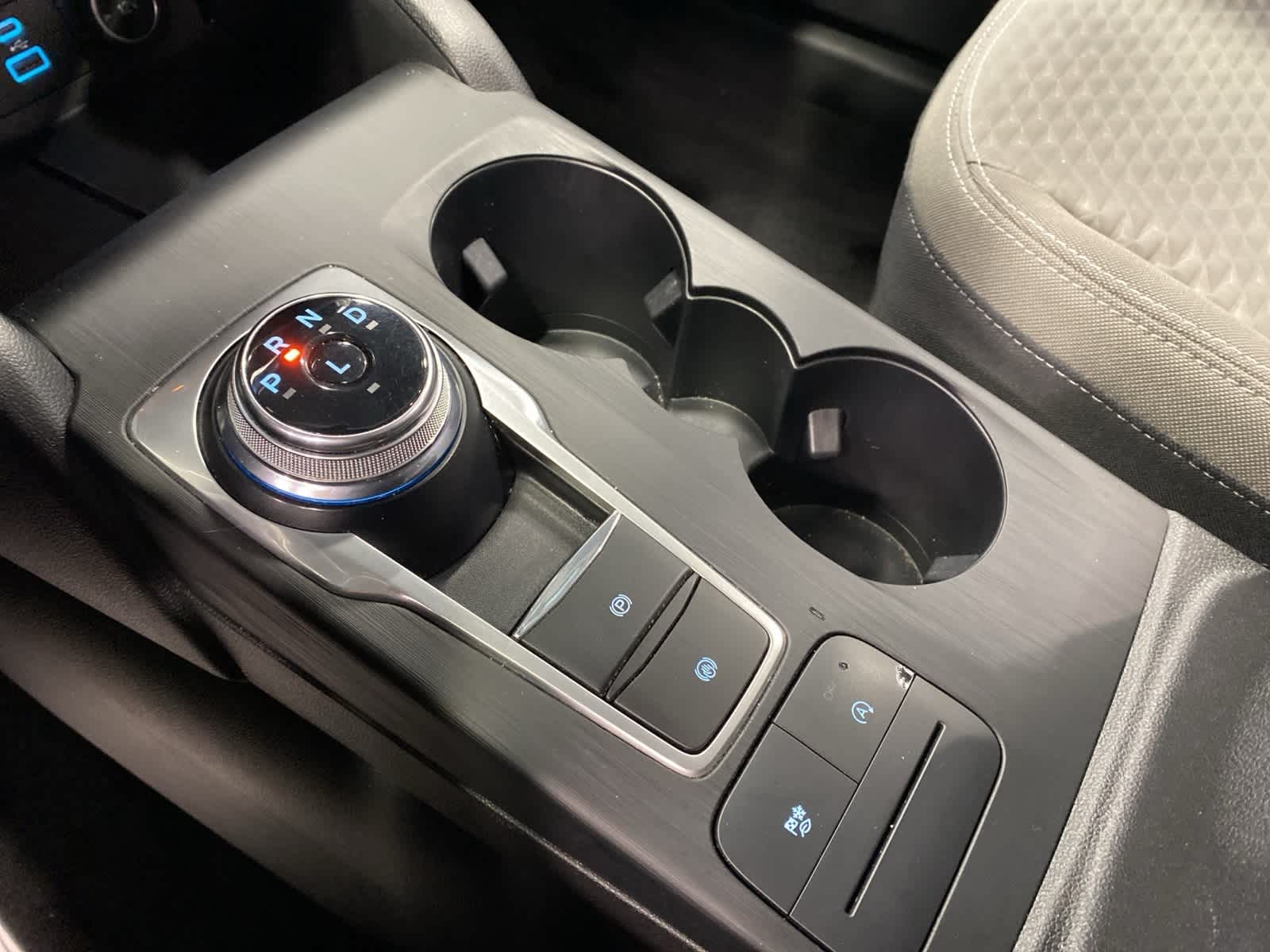 Thumbnail: 2021 Ford Escape - 25