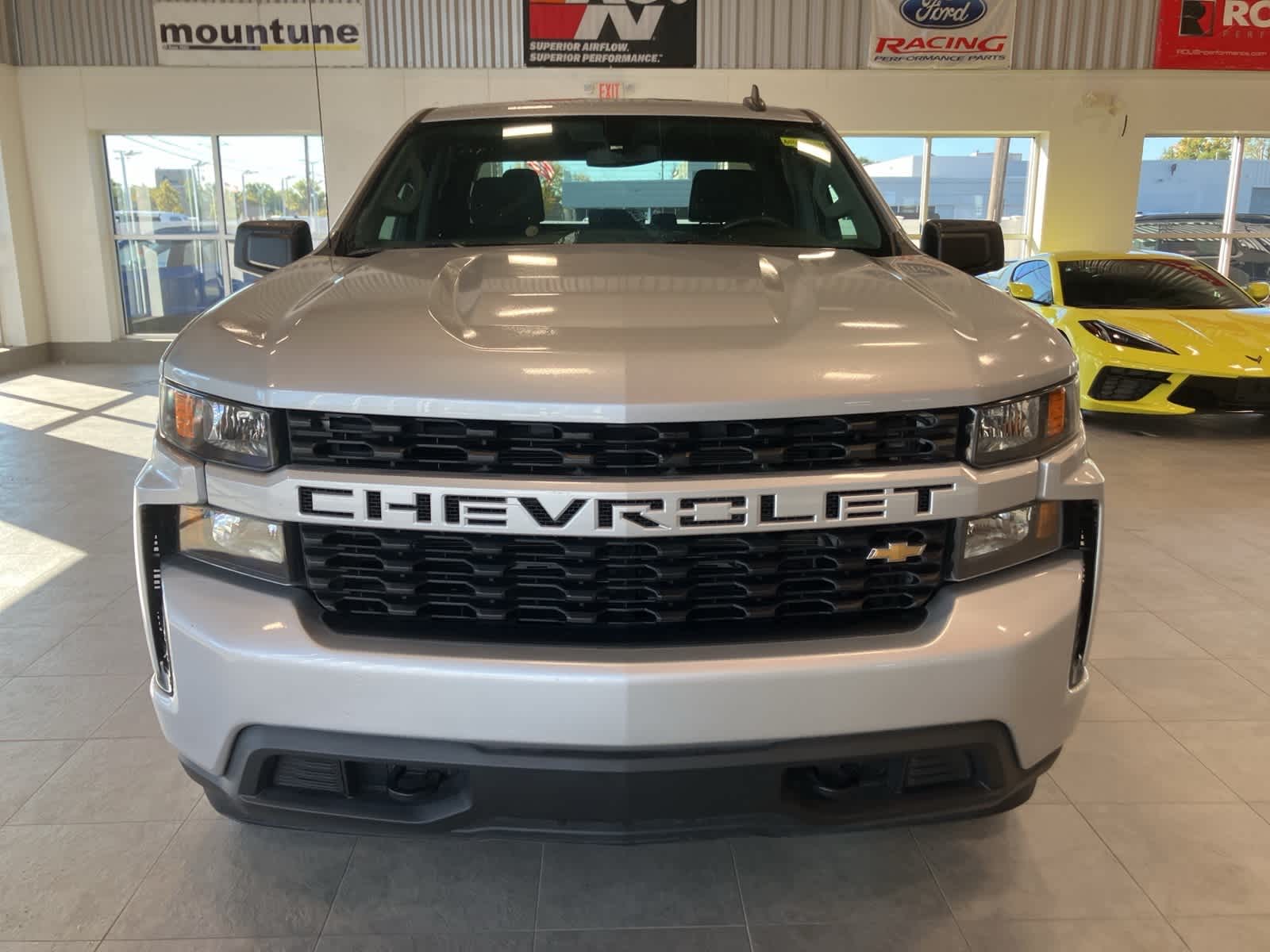 Thumbnail: 2020 Chevrolet Silverado 1500 - 2