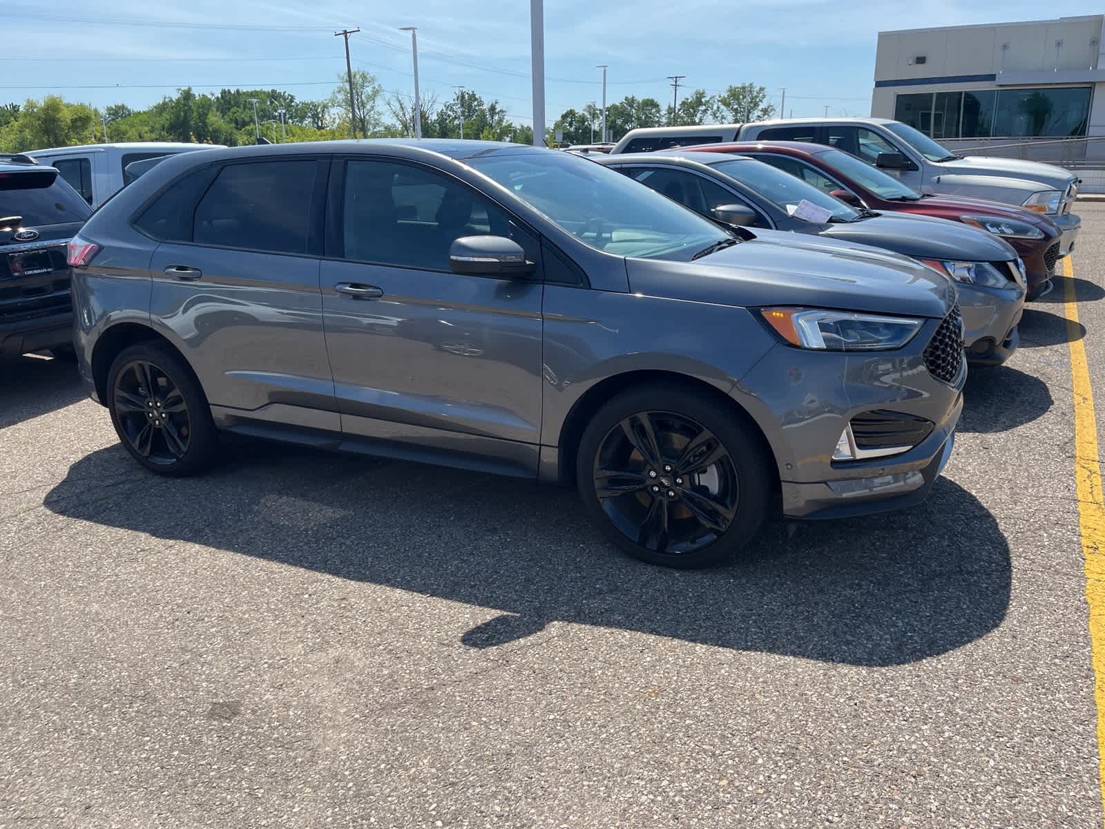 Thumbnail: 2024 Ford Edge - 13