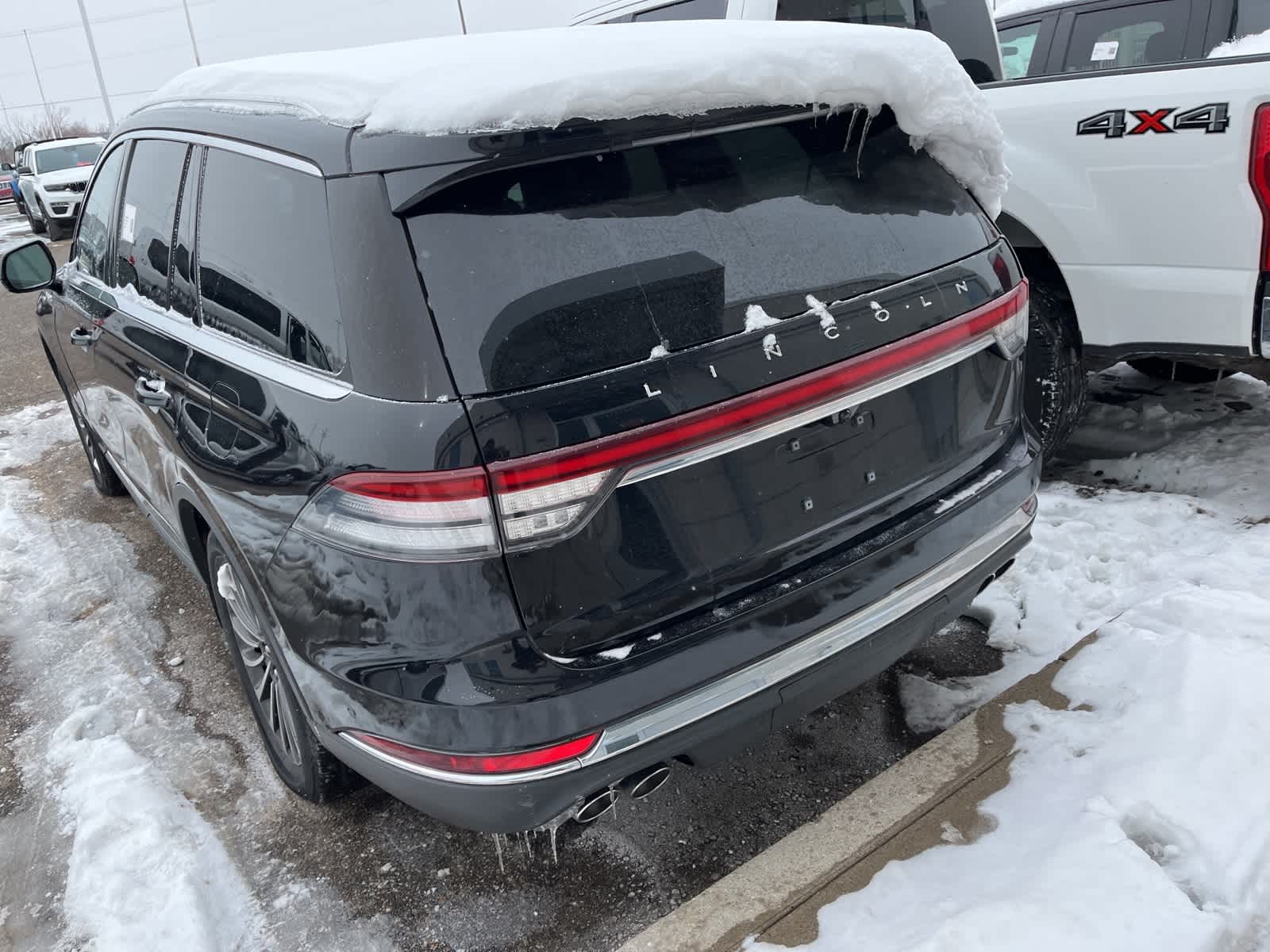 Thumbnail: 2020 Lincoln Aviator - 10