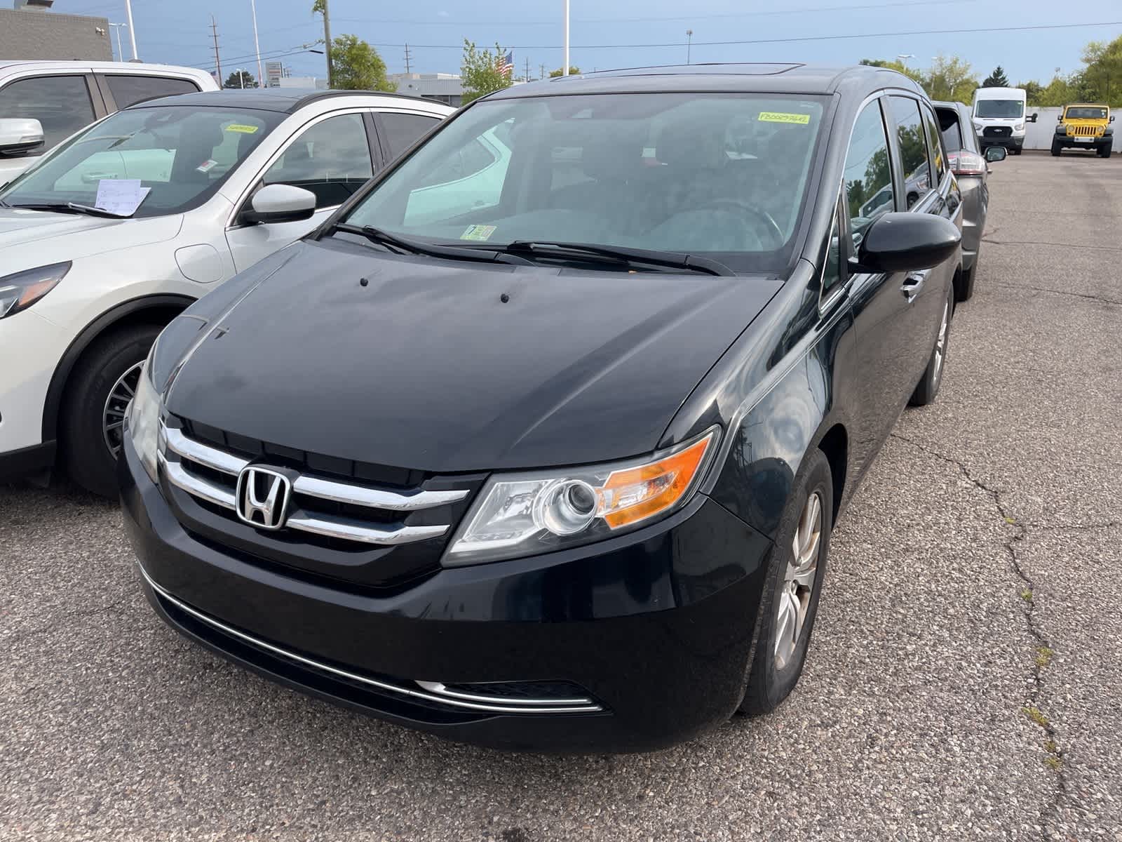Thumbnail: 2015 Honda Odyssey - 4