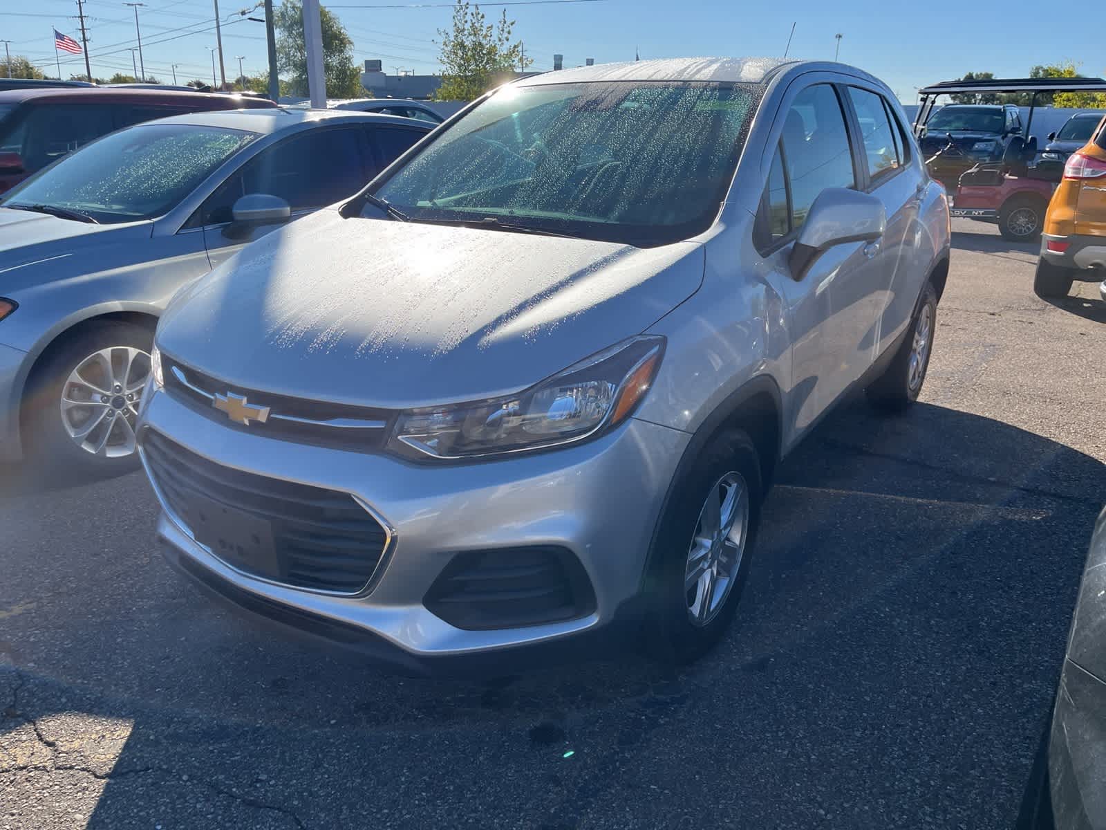 Thumbnail: 2018 Chevrolet Trax - 3