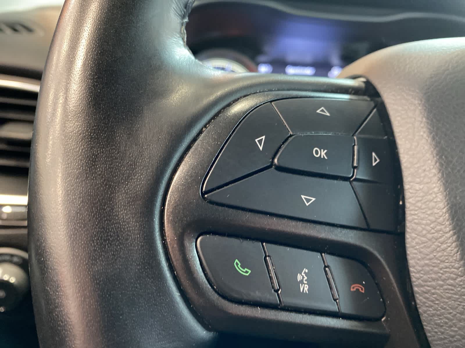 Thumbnail: 2021 Jeep Cherokee - 19