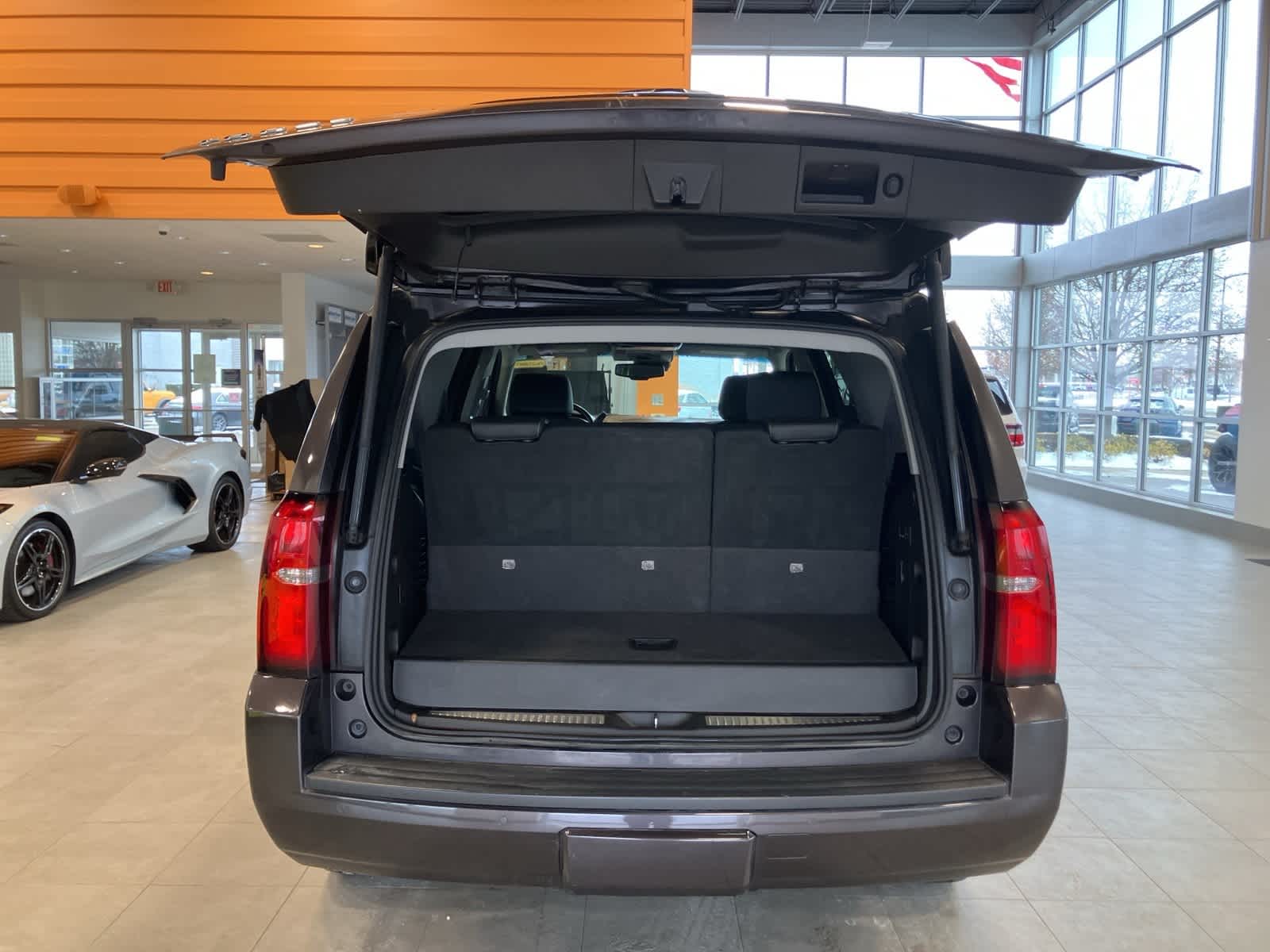 Thumbnail: 2015 Chevrolet Tahoe - 34