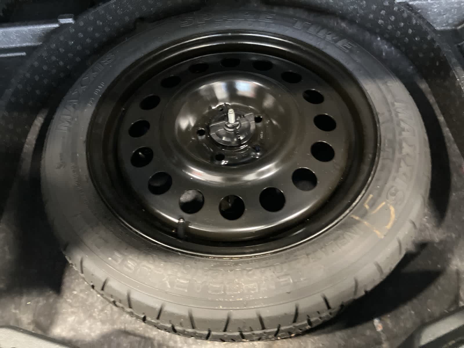 Thumbnail: 2021 Ford Escape - 33