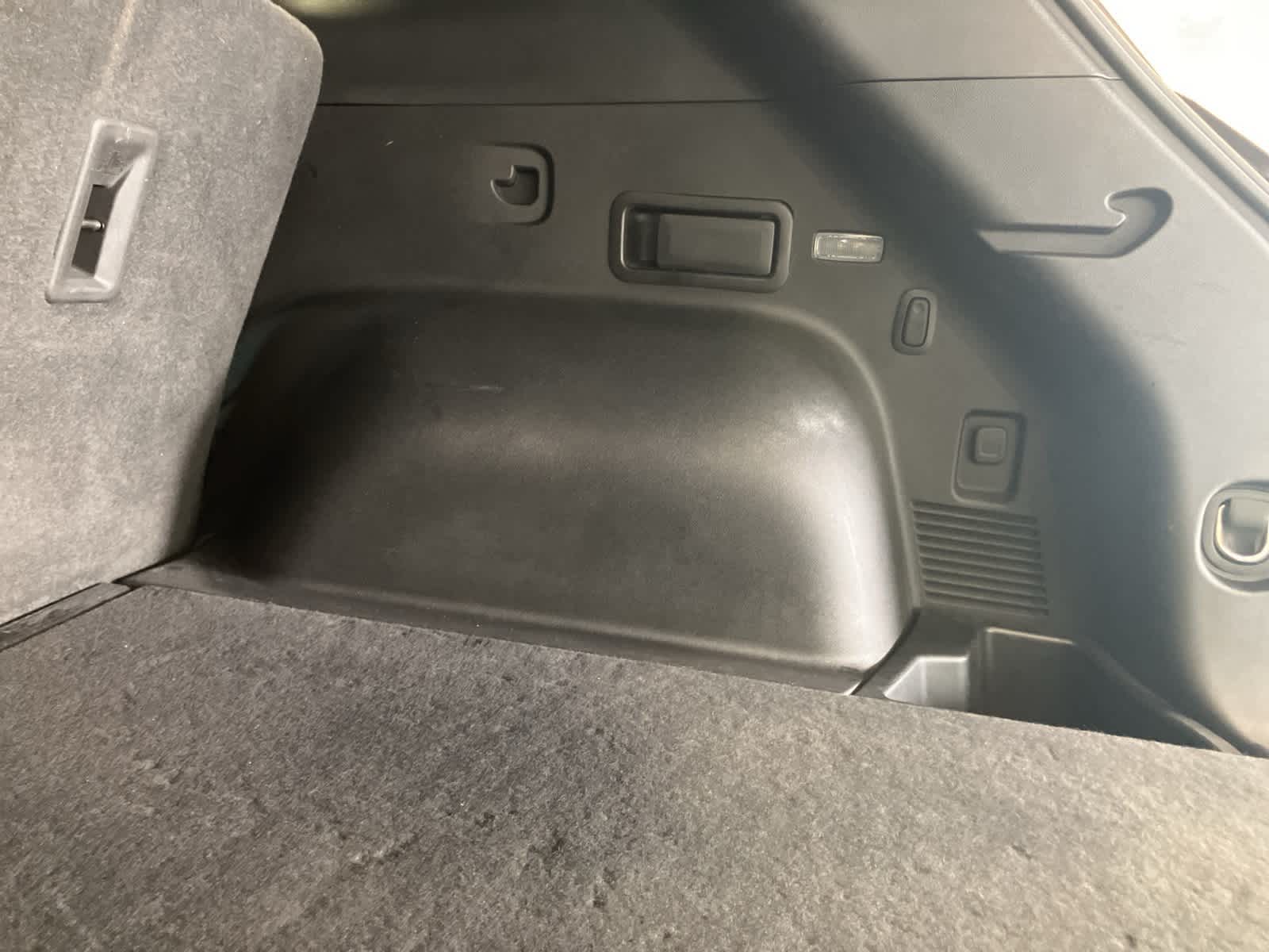 Thumbnail: 2021 Chevrolet Blazer - 29