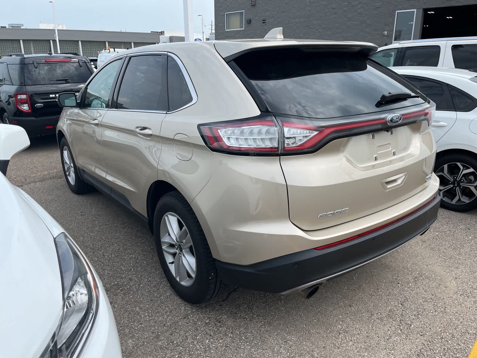 Thumbnail: 2018 Ford Edge - 7