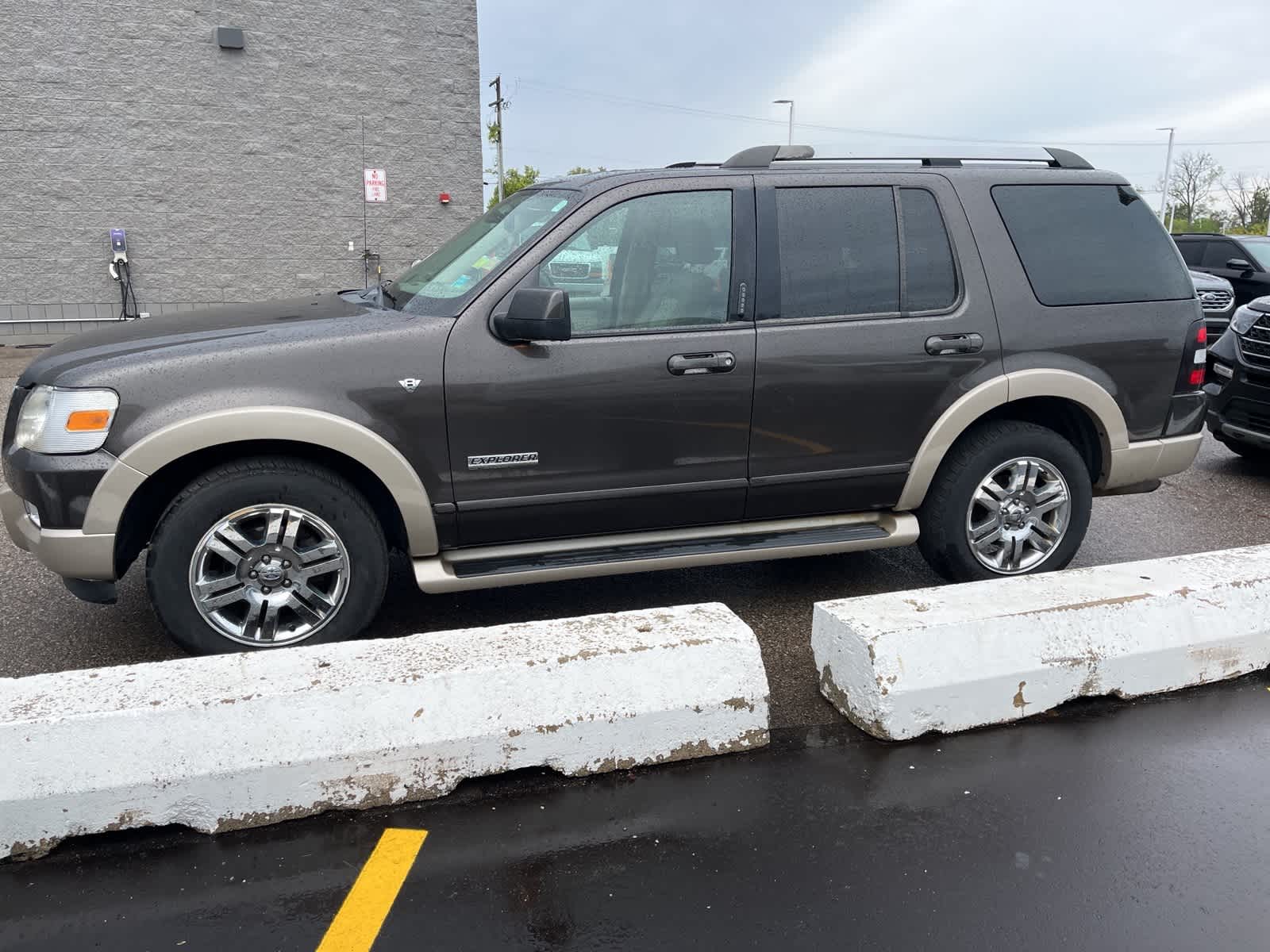 Thumbnail: 2007 Ford Explorer - 3