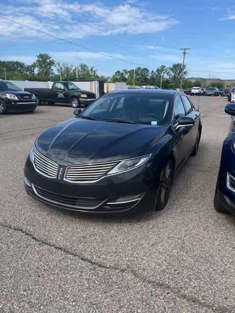 2014 Lincoln MKZ Base -
                Sterling Heights, MI