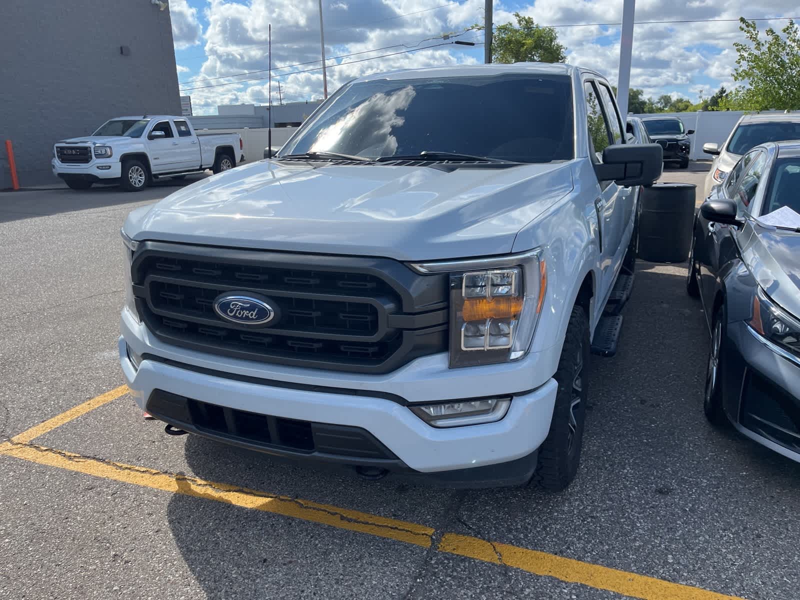 Thumbnail: 2022 Ford F-150 - 3