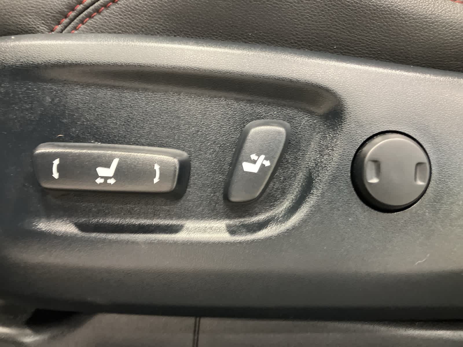 Thumbnail: 2022 Toyota 4Runner - 13