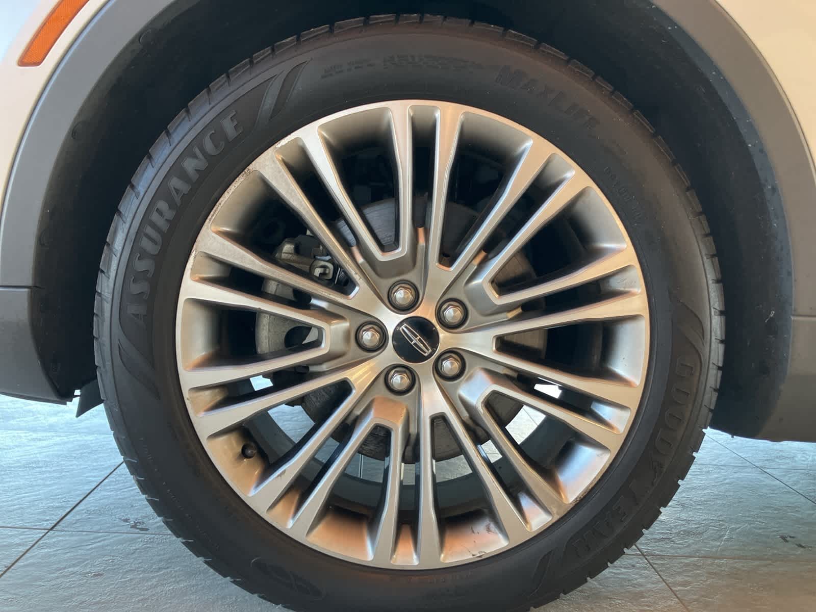 Thumbnail: 2016 Lincoln MKX - 8