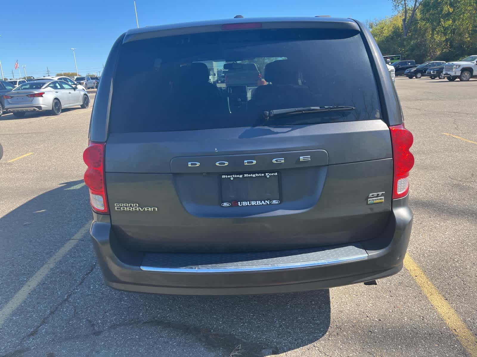 Thumbnail: 2017 Dodge Grand Caravan - 11