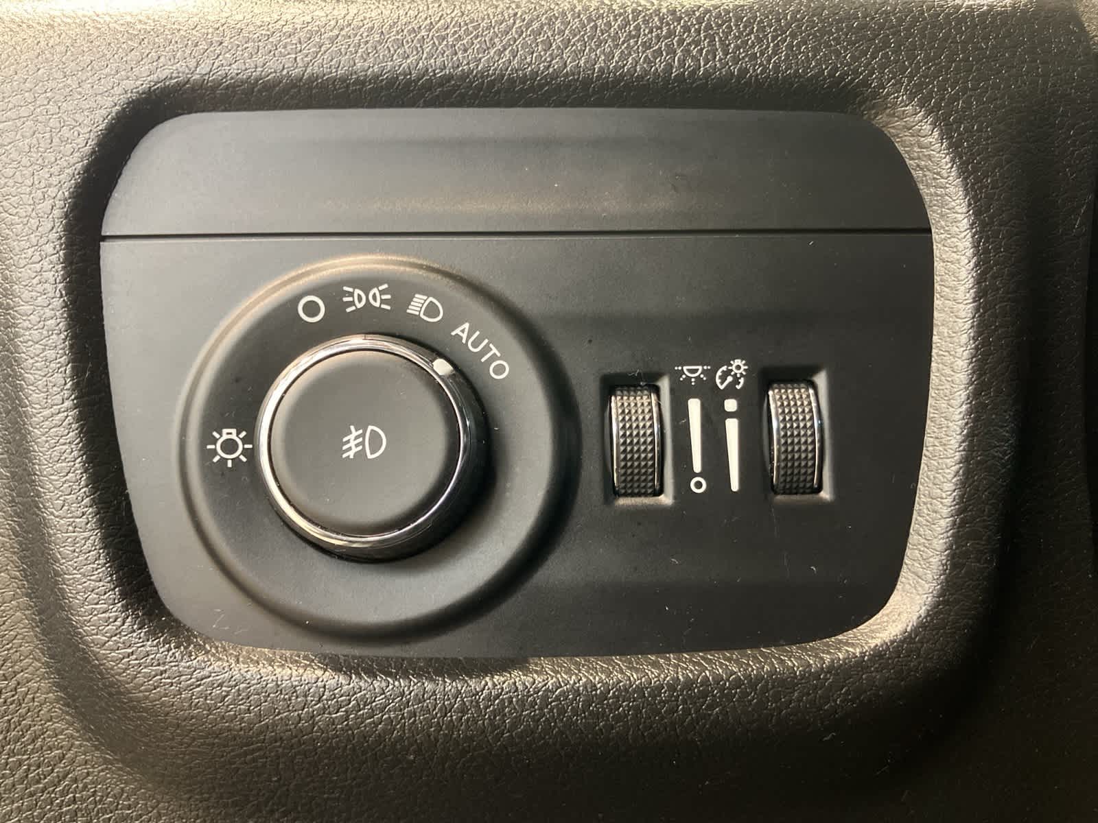 Thumbnail: 2021 Jeep Grand Cherokee L - 14