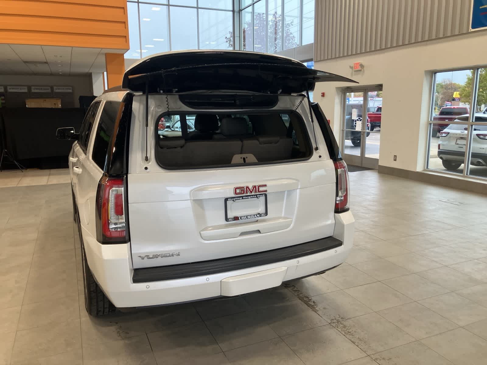 Thumbnail: 2018 GMC Yukon - 30