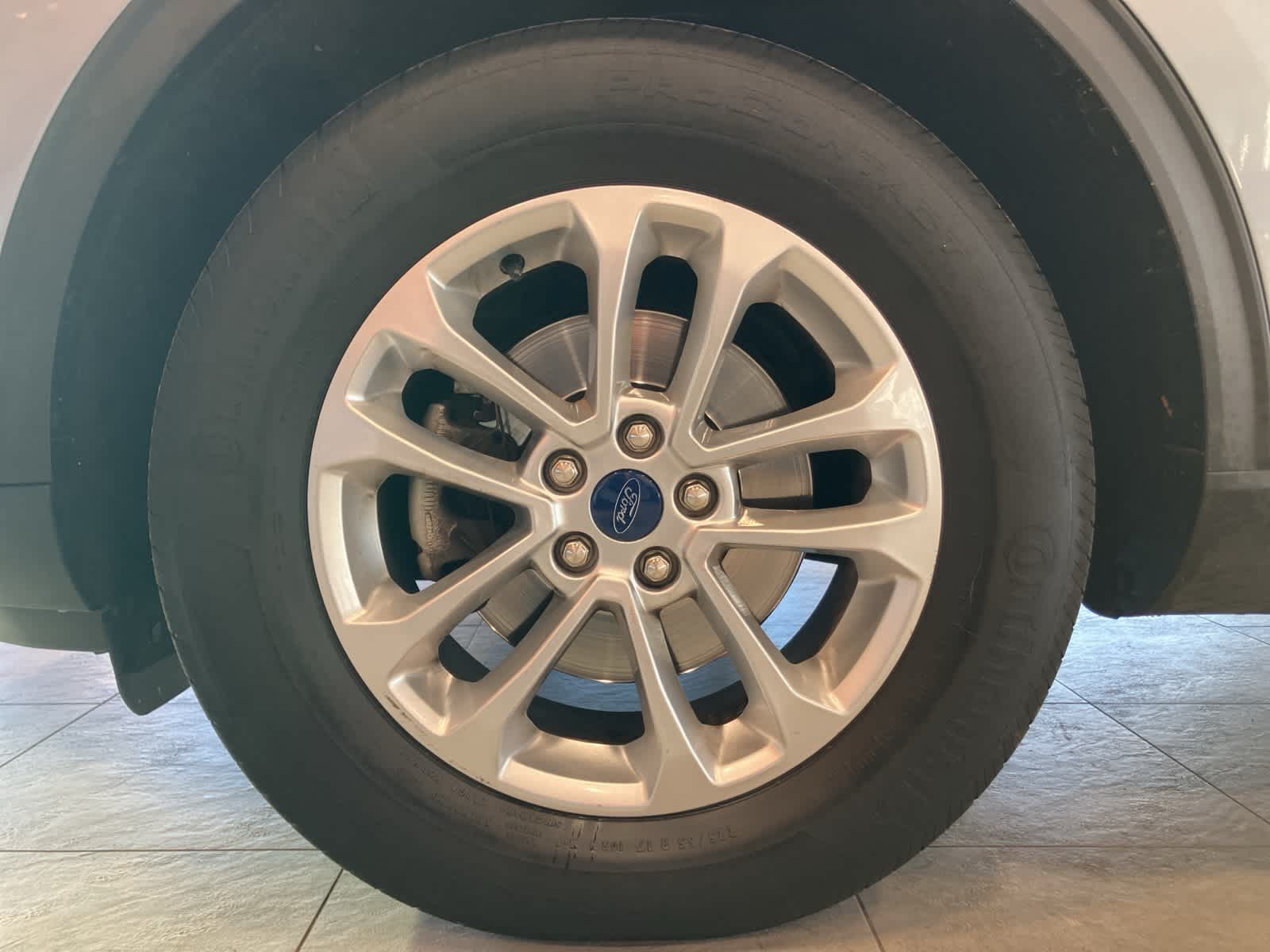 Thumbnail: 2022 Ford Escape - 9