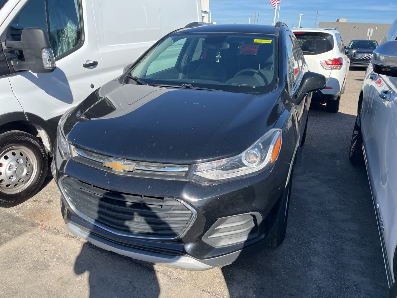 Thumbnail: 2019 Chevrolet Trax - 3