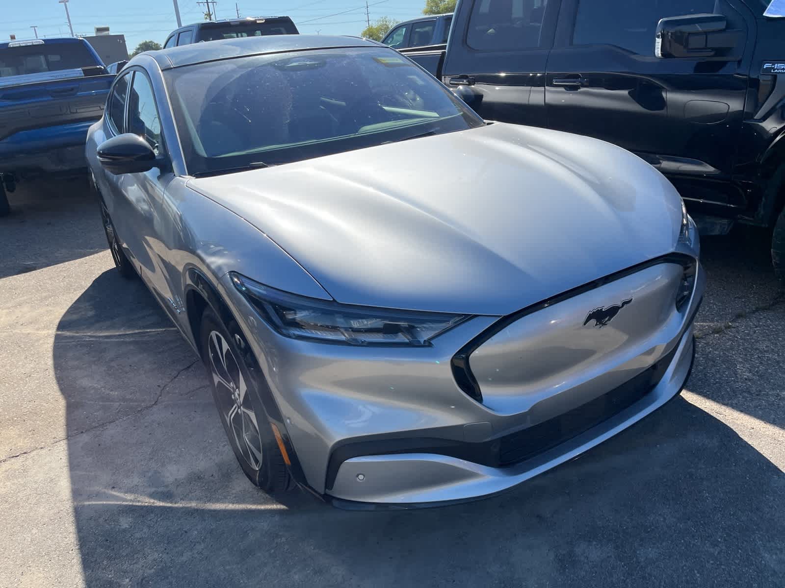 Thumbnail: 2021 Ford Mustang Mach-E - 17