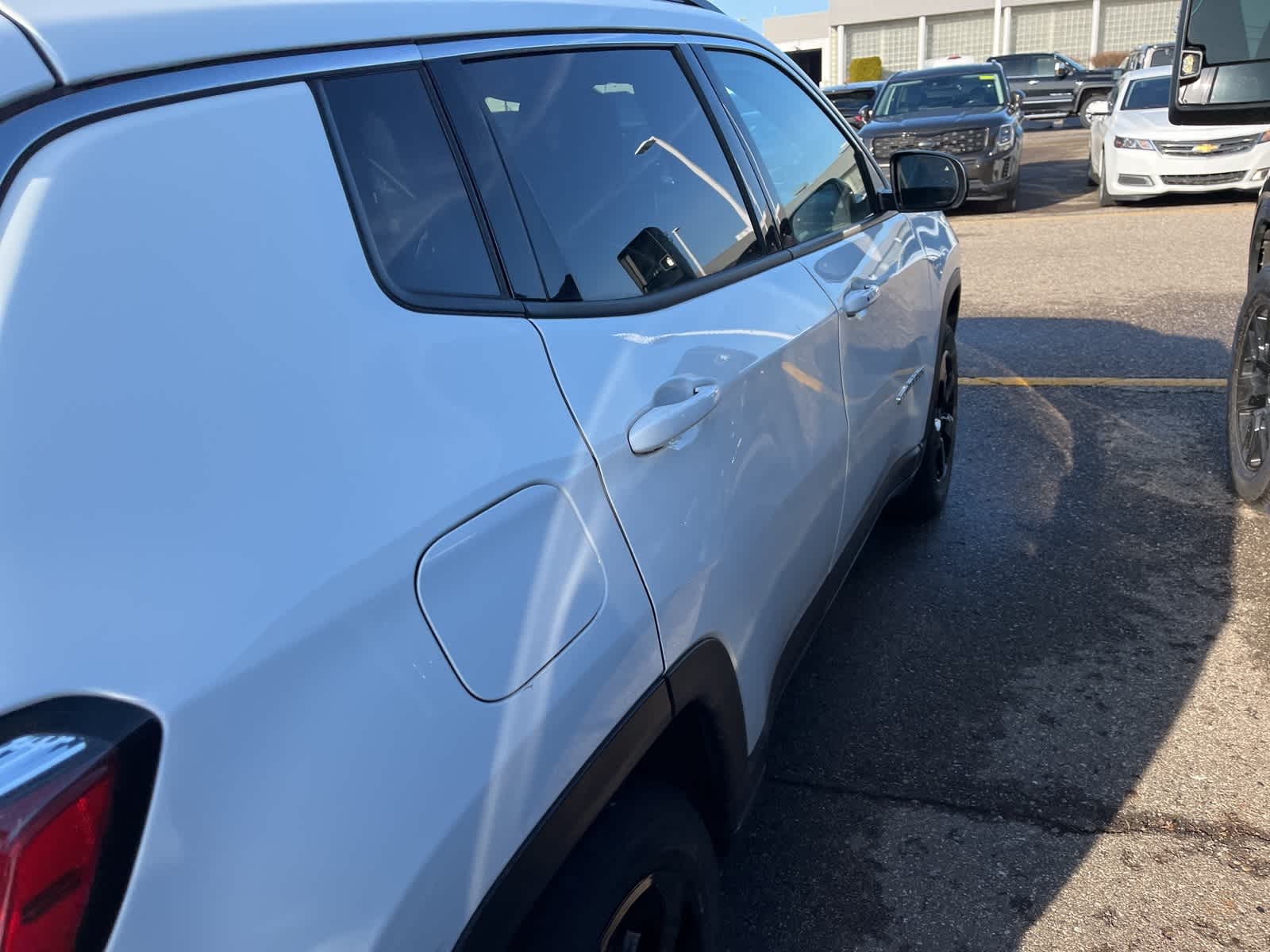 Thumbnail: 2022 Jeep Compass - 17