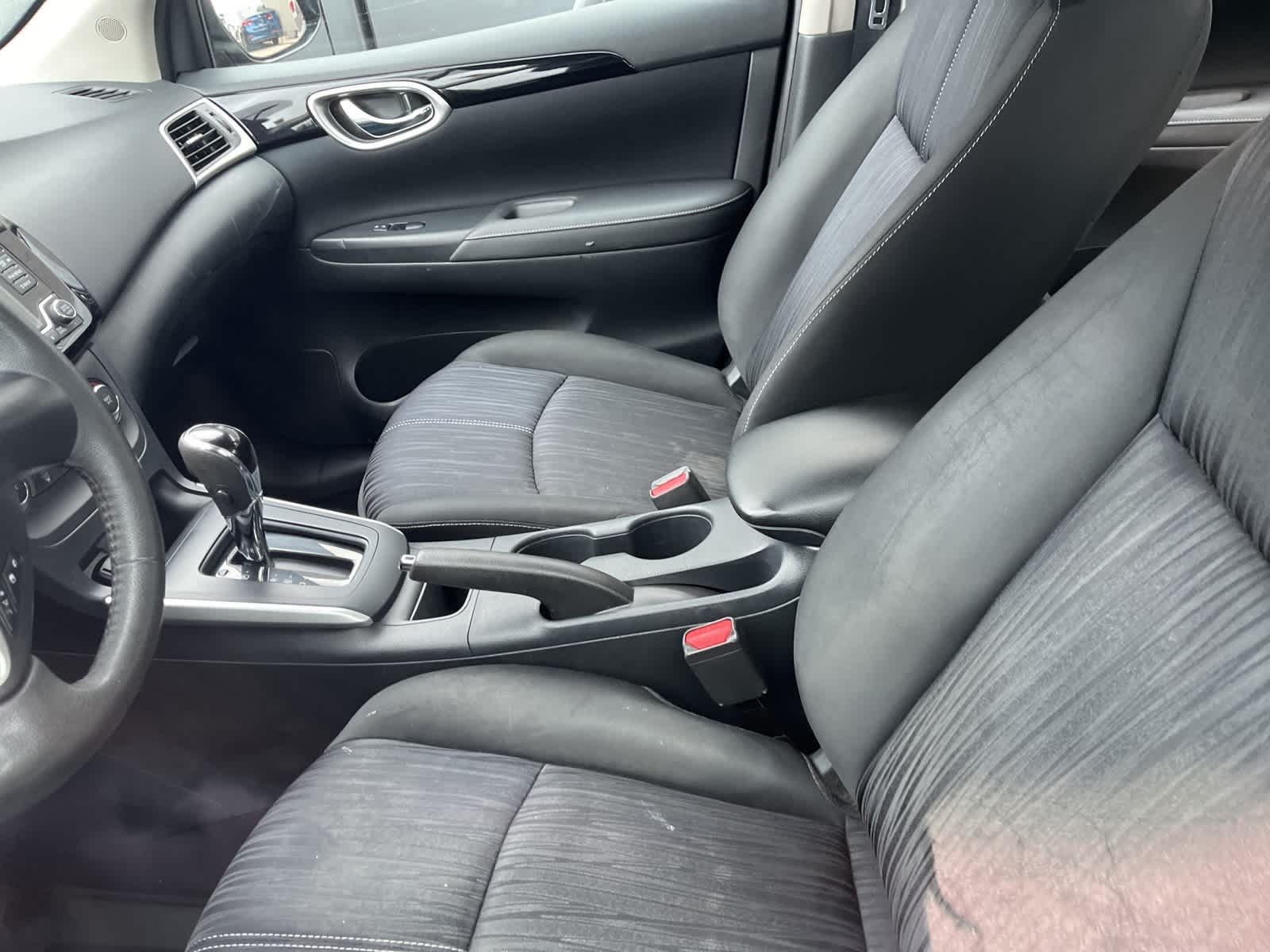 Thumbnail: 2017 Nissan Sentra - 26