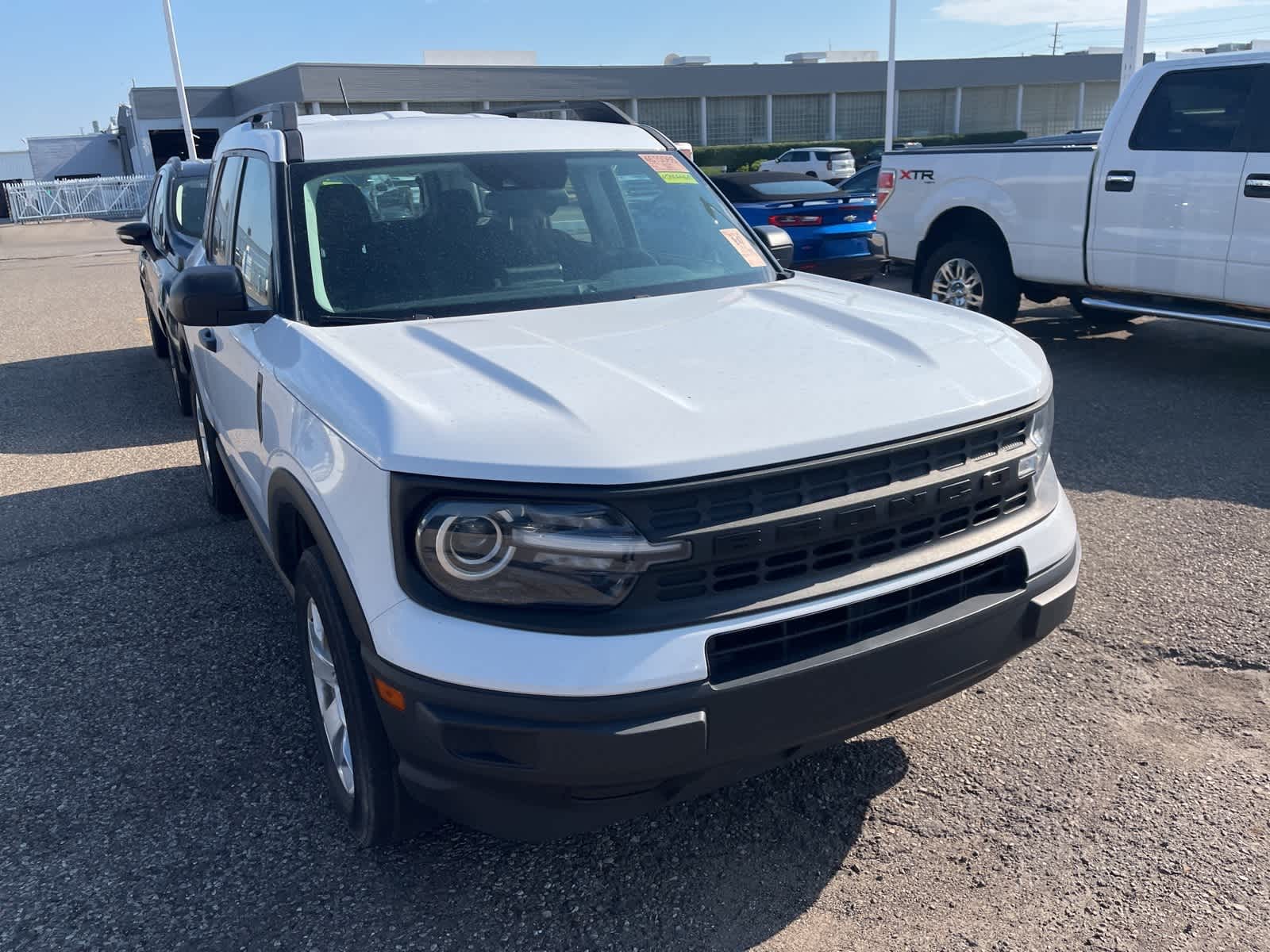 Thumbnail: 2021 Ford Bronco Sport - 17