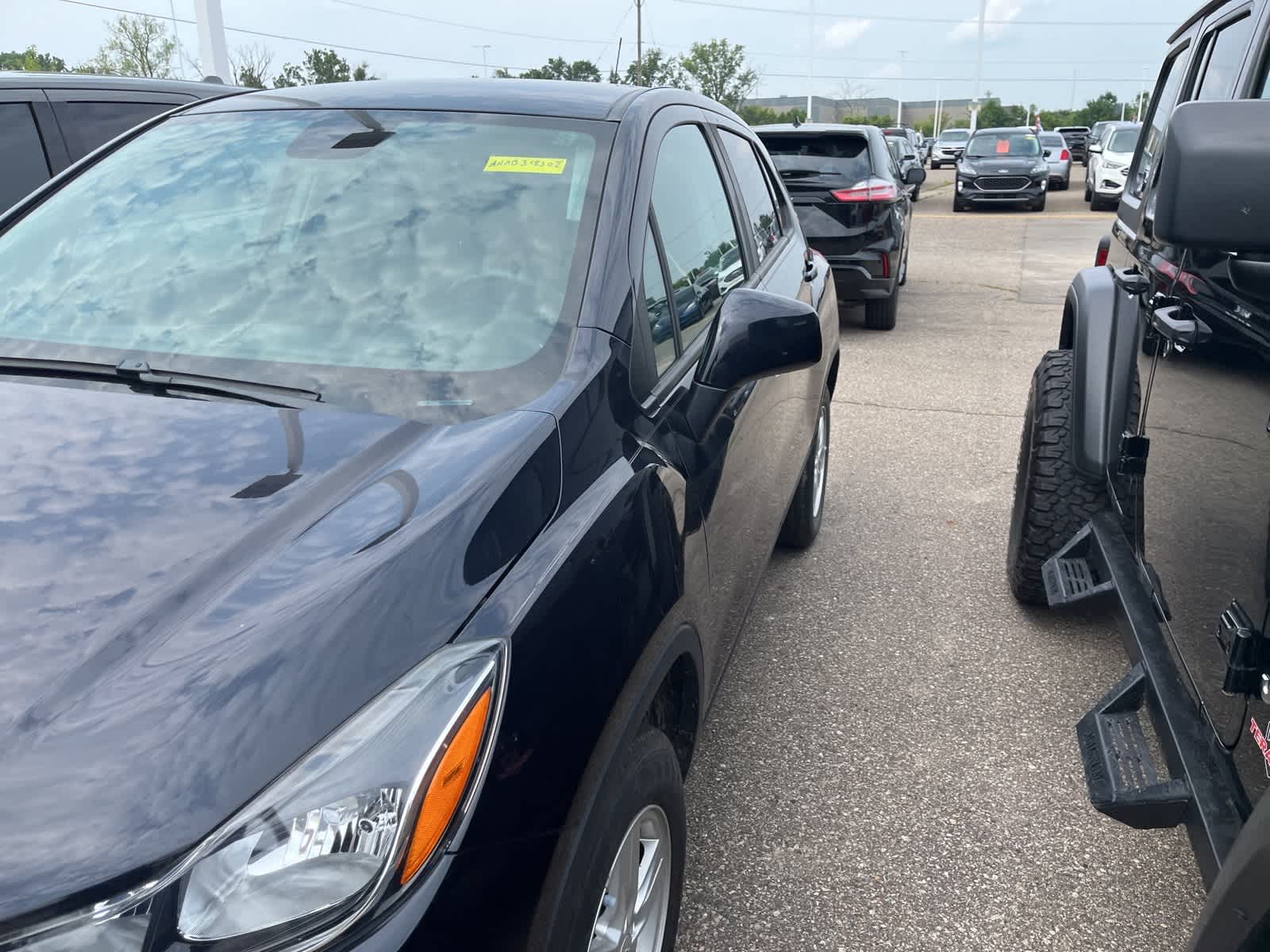 Thumbnail: 2021 Chevrolet Trax - 5