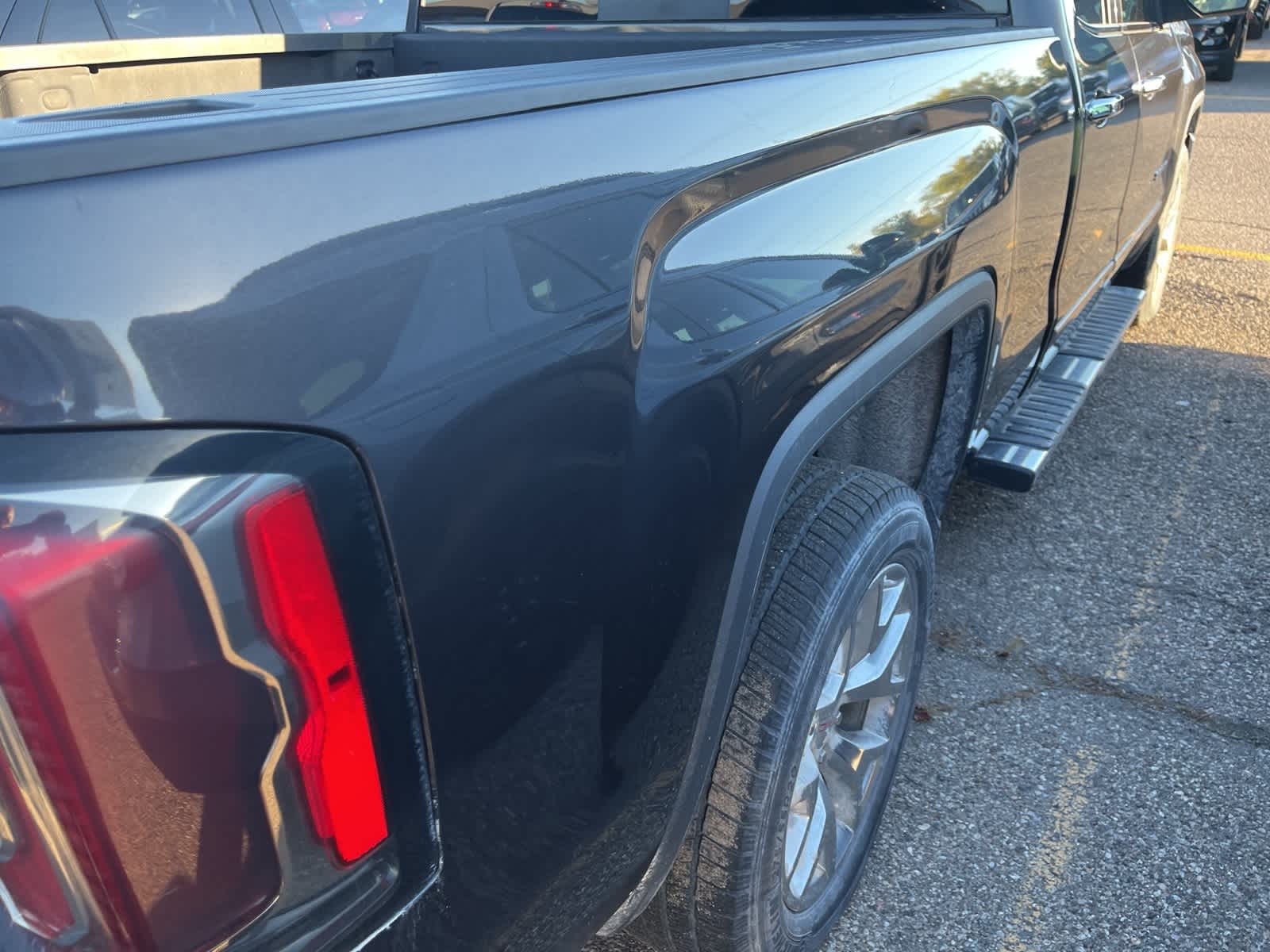Thumbnail: 2016 GMC Sierra 1500 - 14
