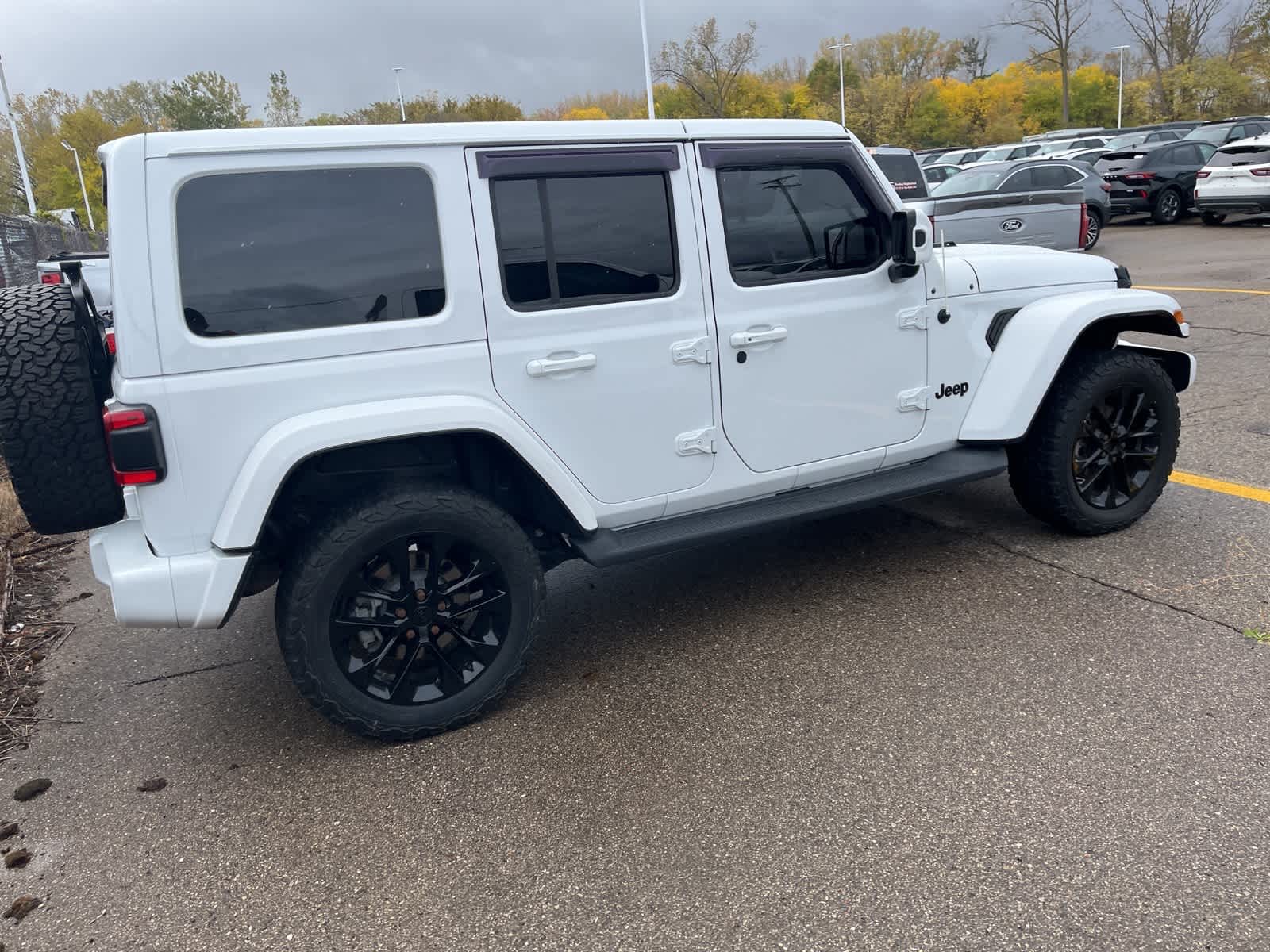 Thumbnail: 2021 Jeep Wrangler - 12