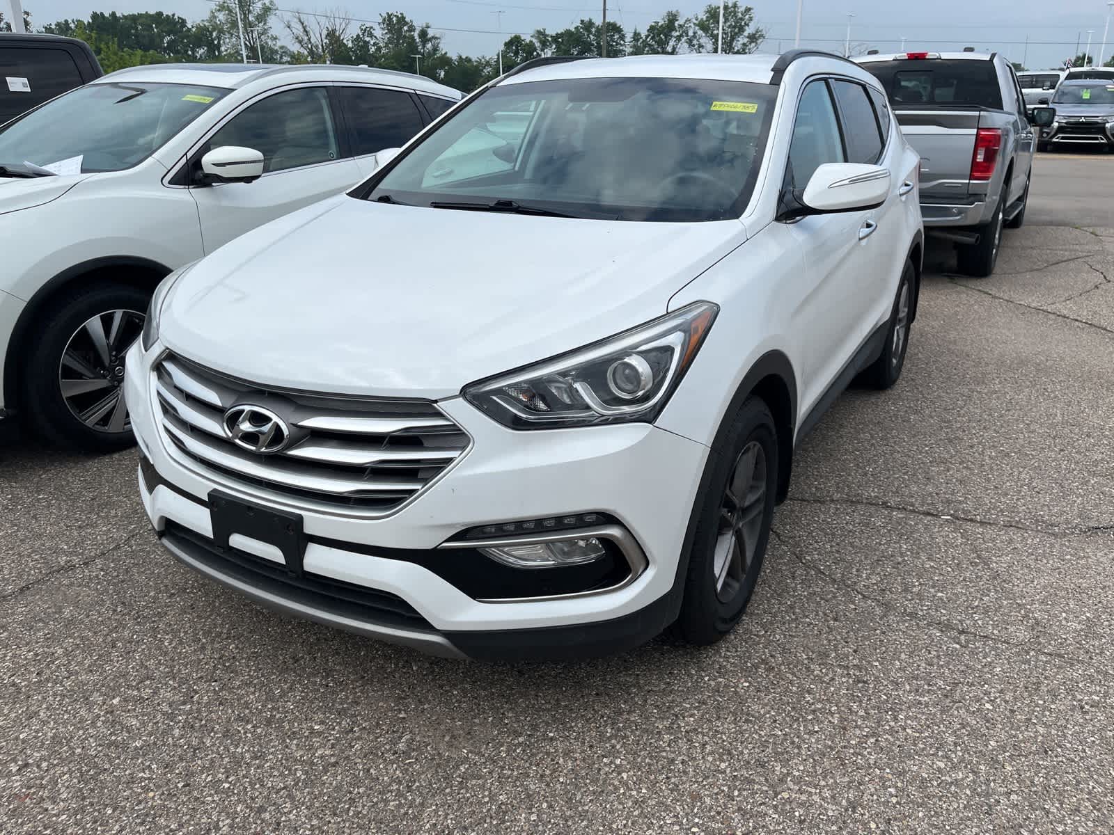 Thumbnail: 2018 Hyundai Santa Fe - 2