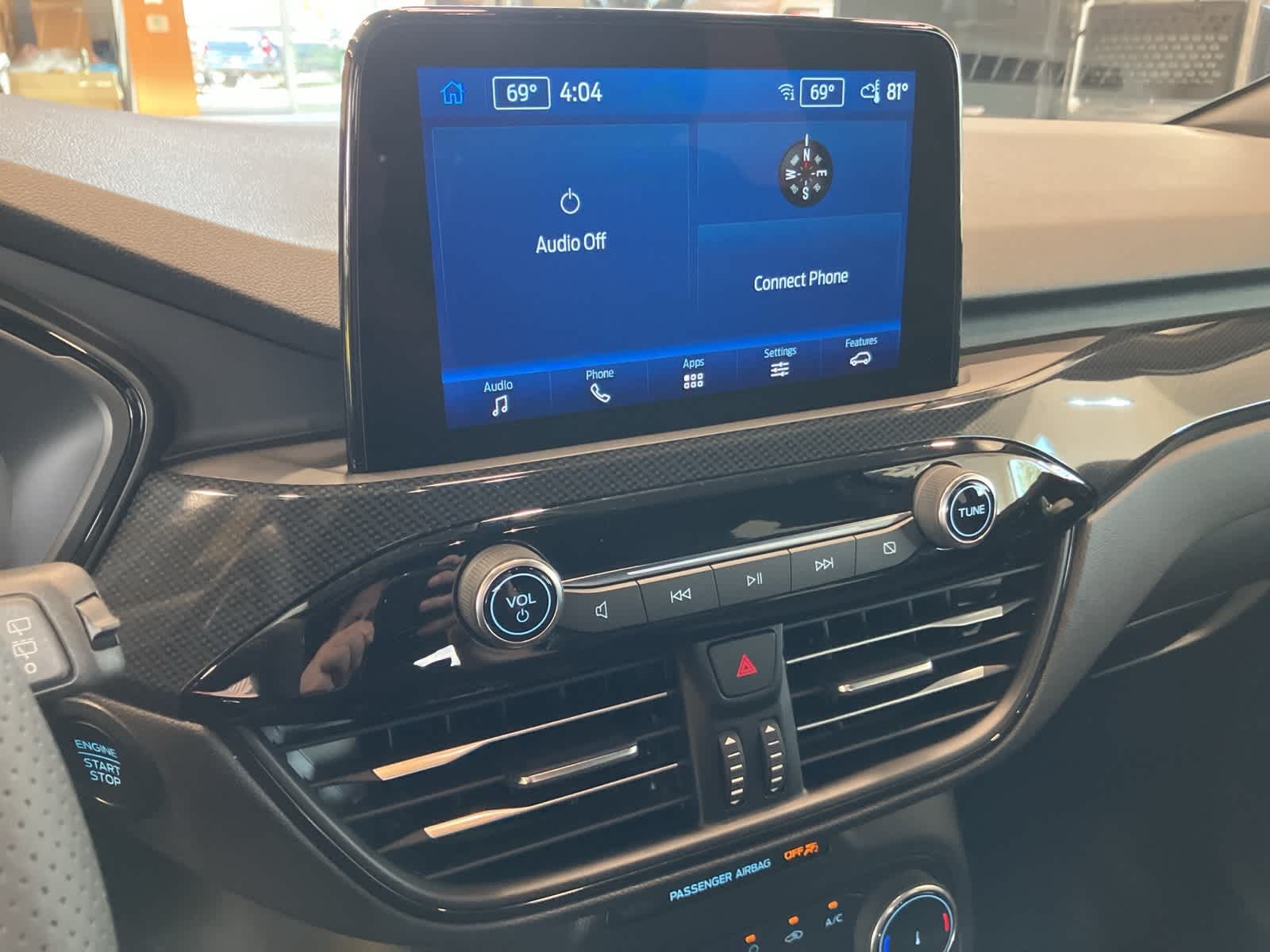 Thumbnail: 2023 Ford Escape - 18