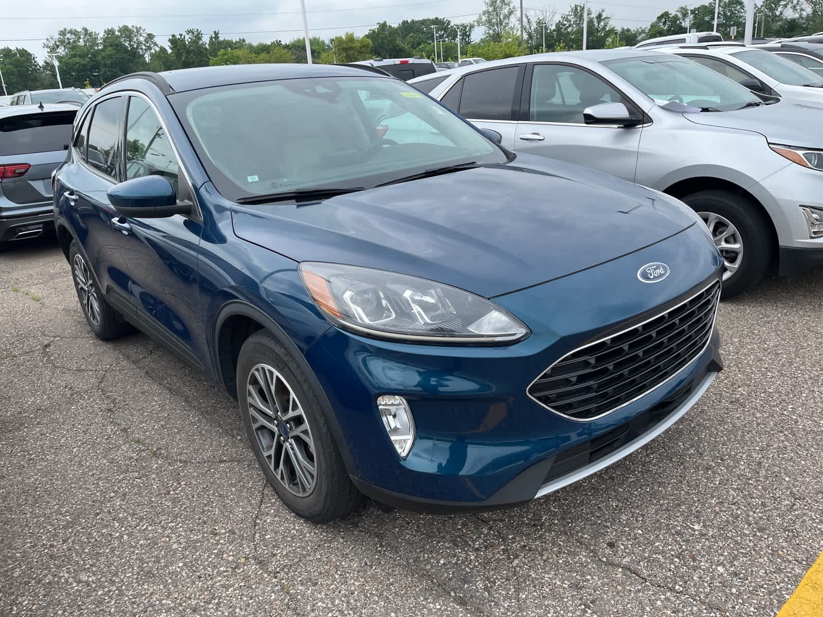 Thumbnail: 2020 Ford Escape - 18