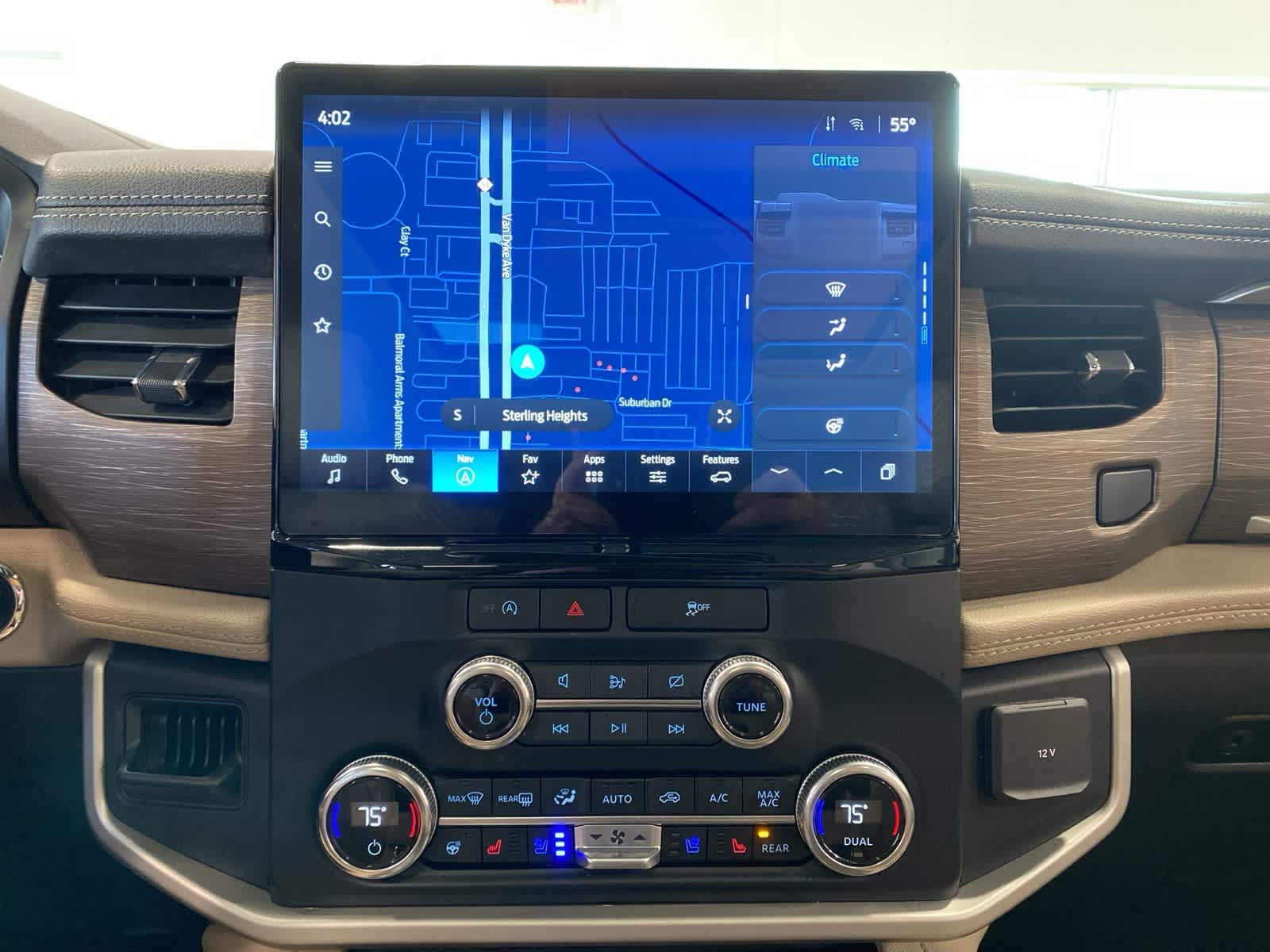 Thumbnail: 2023 Ford Expedition - 12