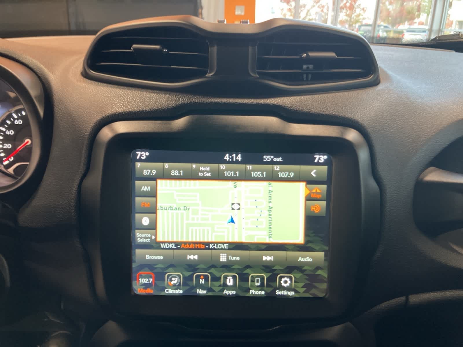 Thumbnail: 2023 Jeep Renegade - 20