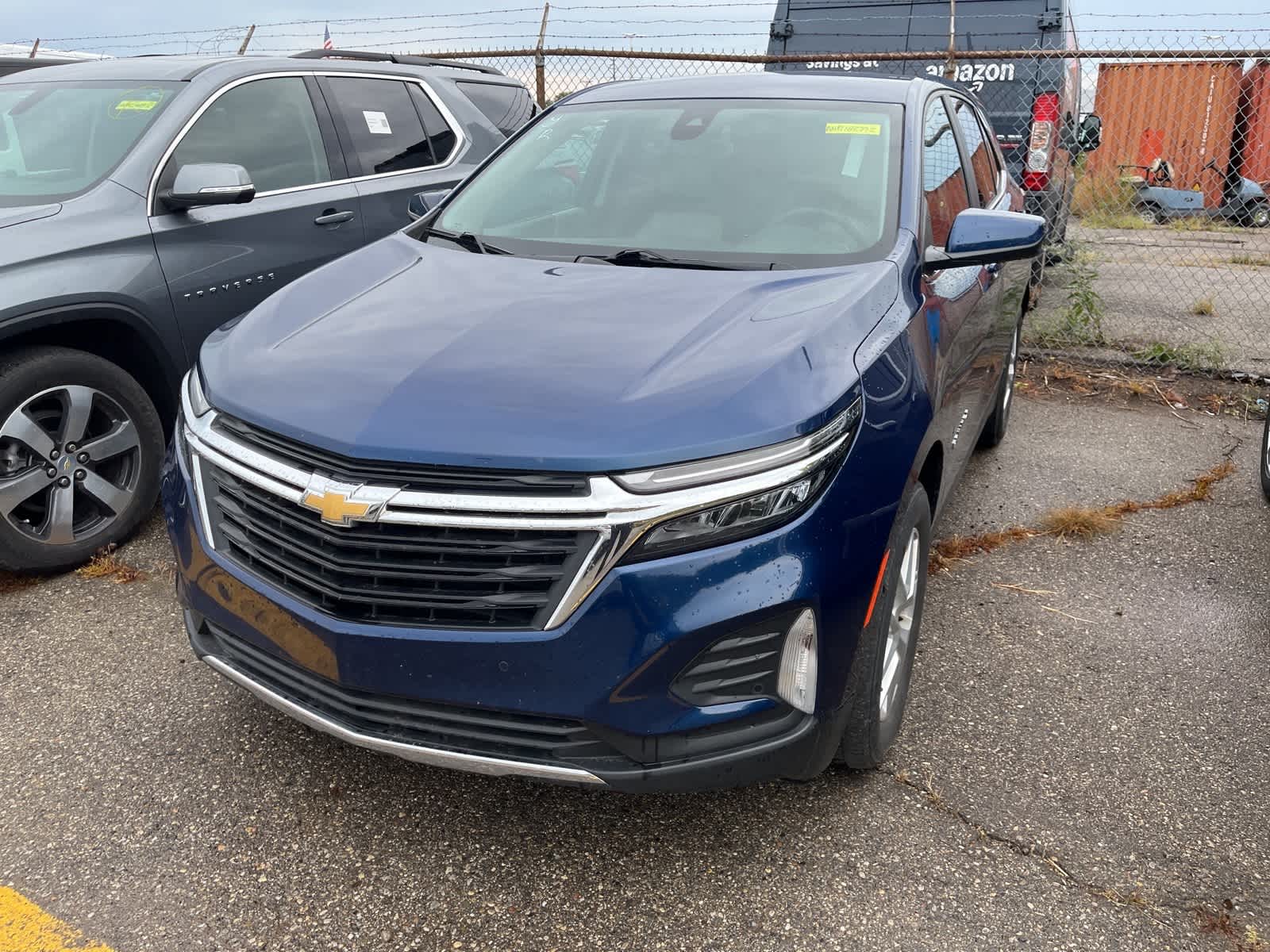 Thumbnail: 2023 Chevrolet Equinox - 3