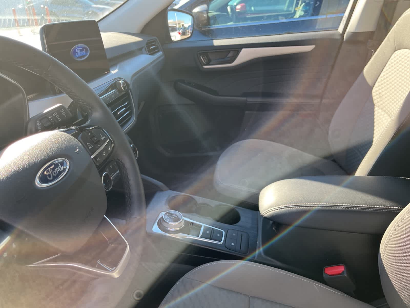 Thumbnail: 2022 Ford Escape - 23