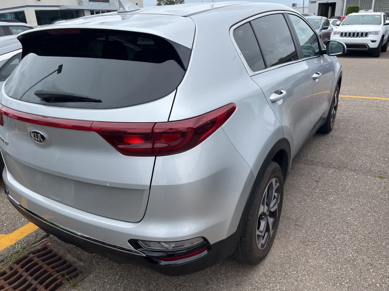 Thumbnail: 2022 Kia Sportage - 13
