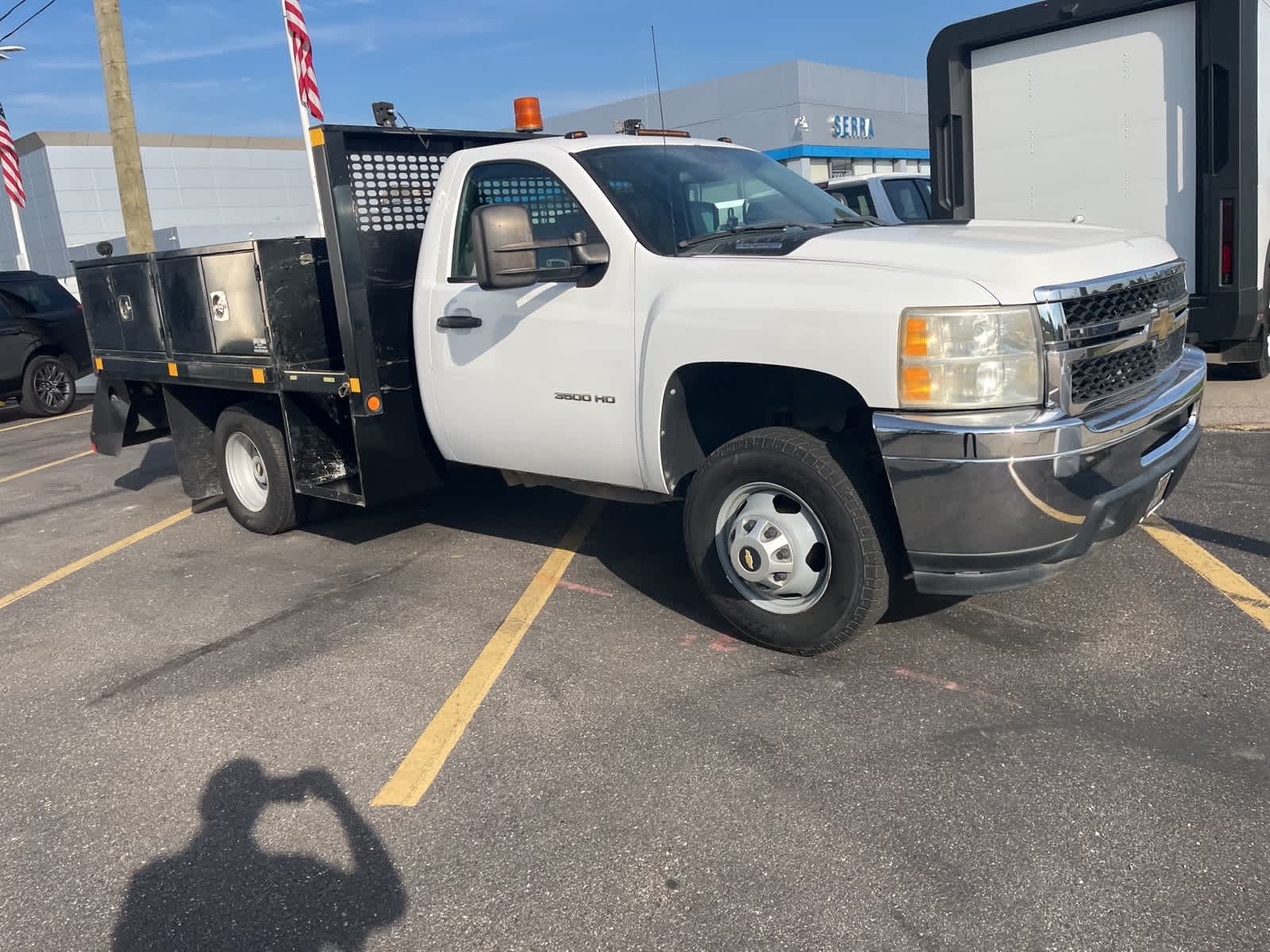 Thumbnail: 2011 Chevrolet Silverado 3500 - 19