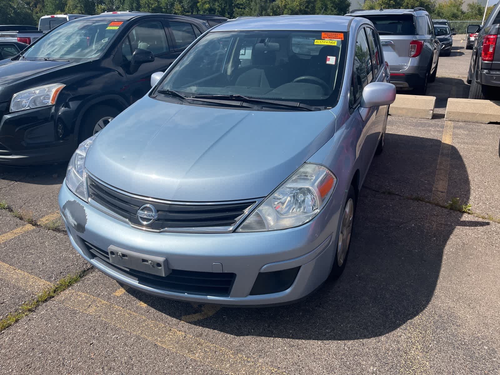 Thumbnail: 2010 Nissan Versa - 2