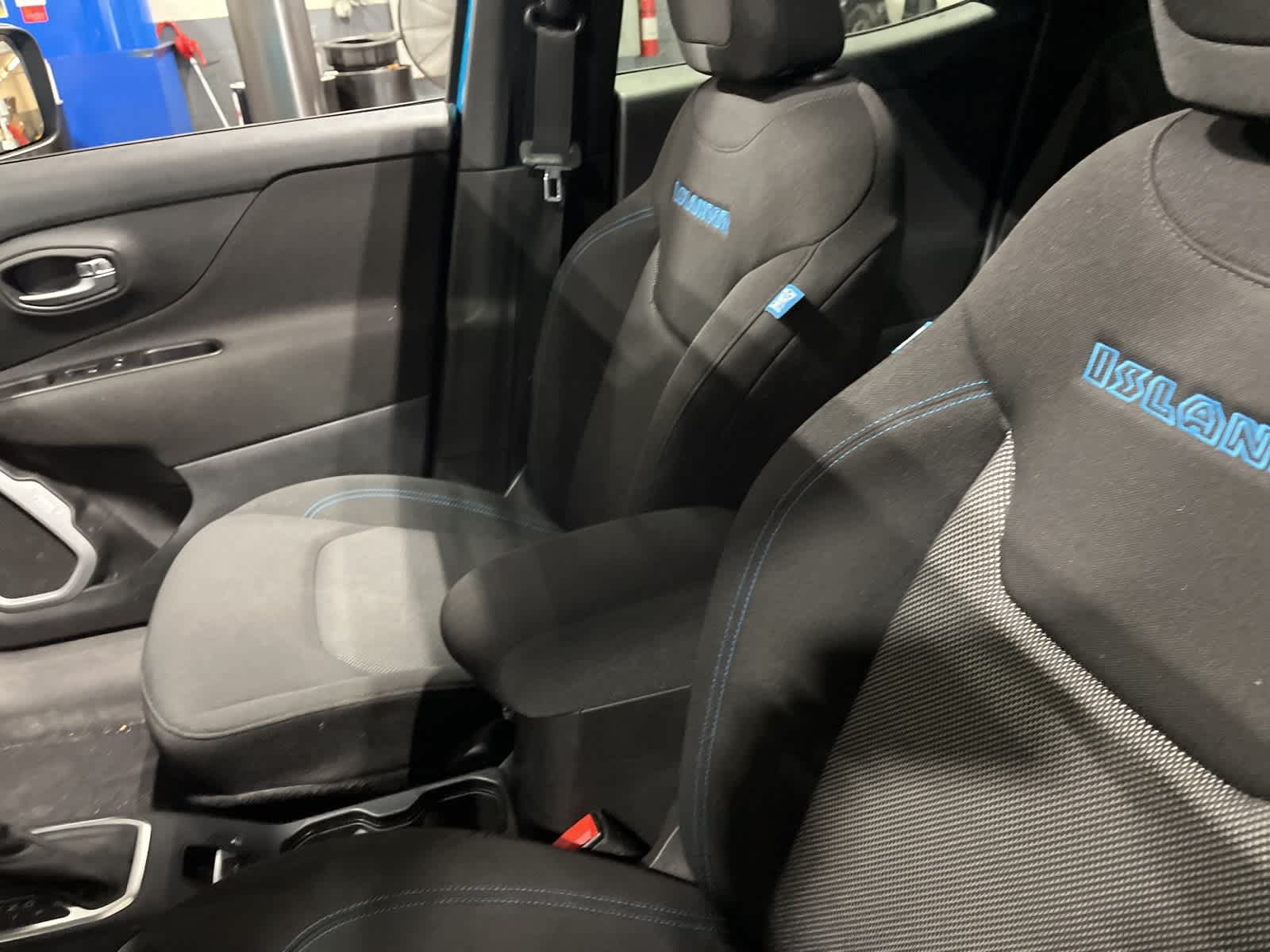 2021 Jeep Renegade Islander 20