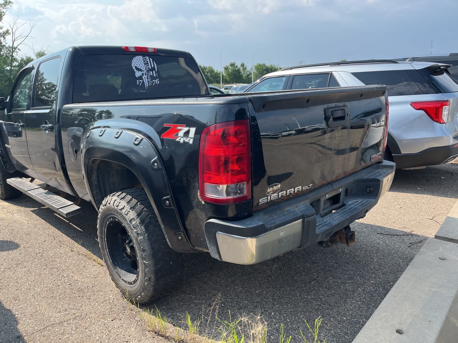 Thumbnail: 2014 GMC Sierra 2500 - 9