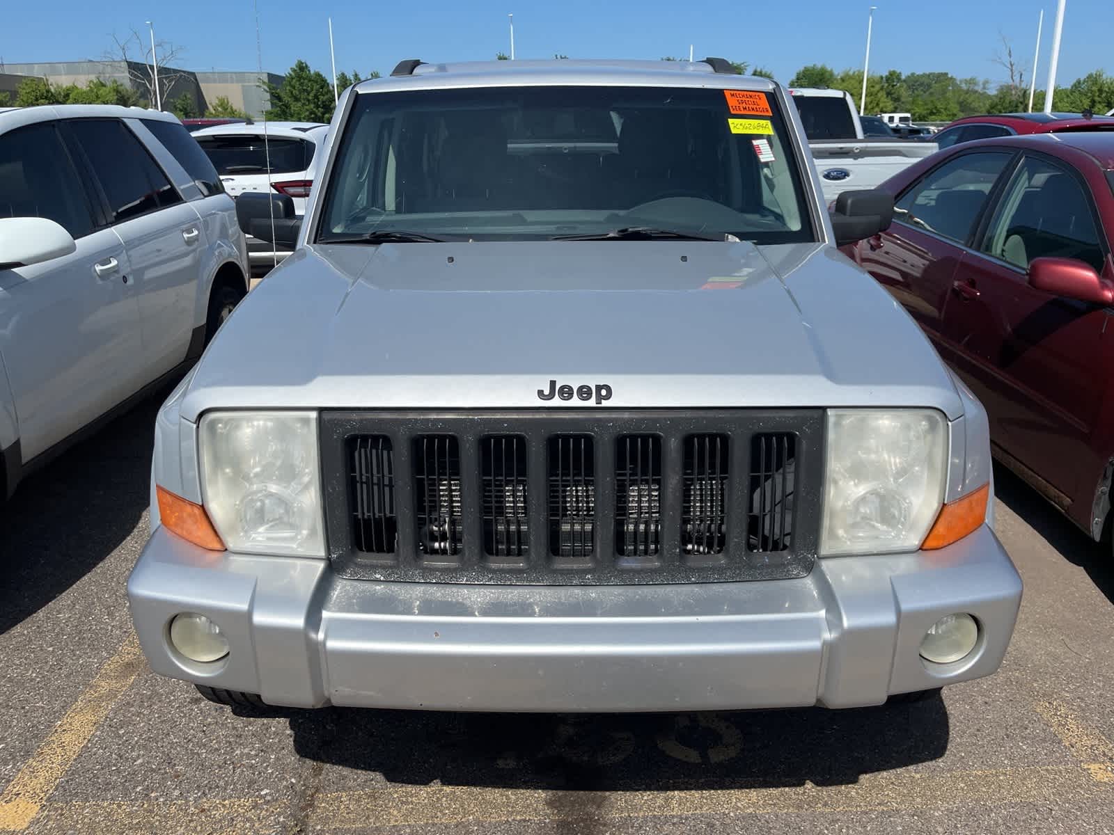 Thumbnail: 2007 Jeep Commander - 21