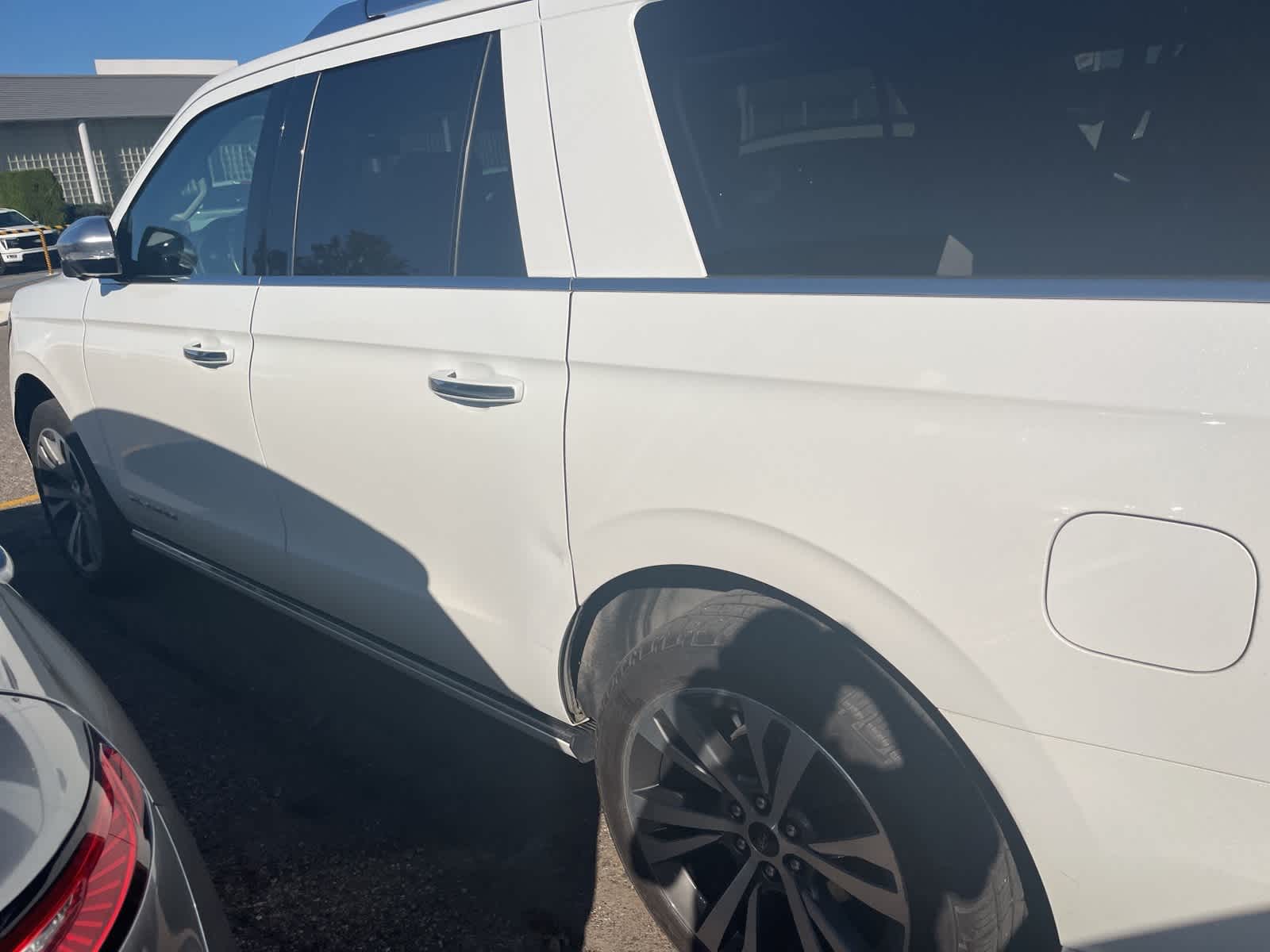 Thumbnail: 2021 Ford Expedition MAX - 10